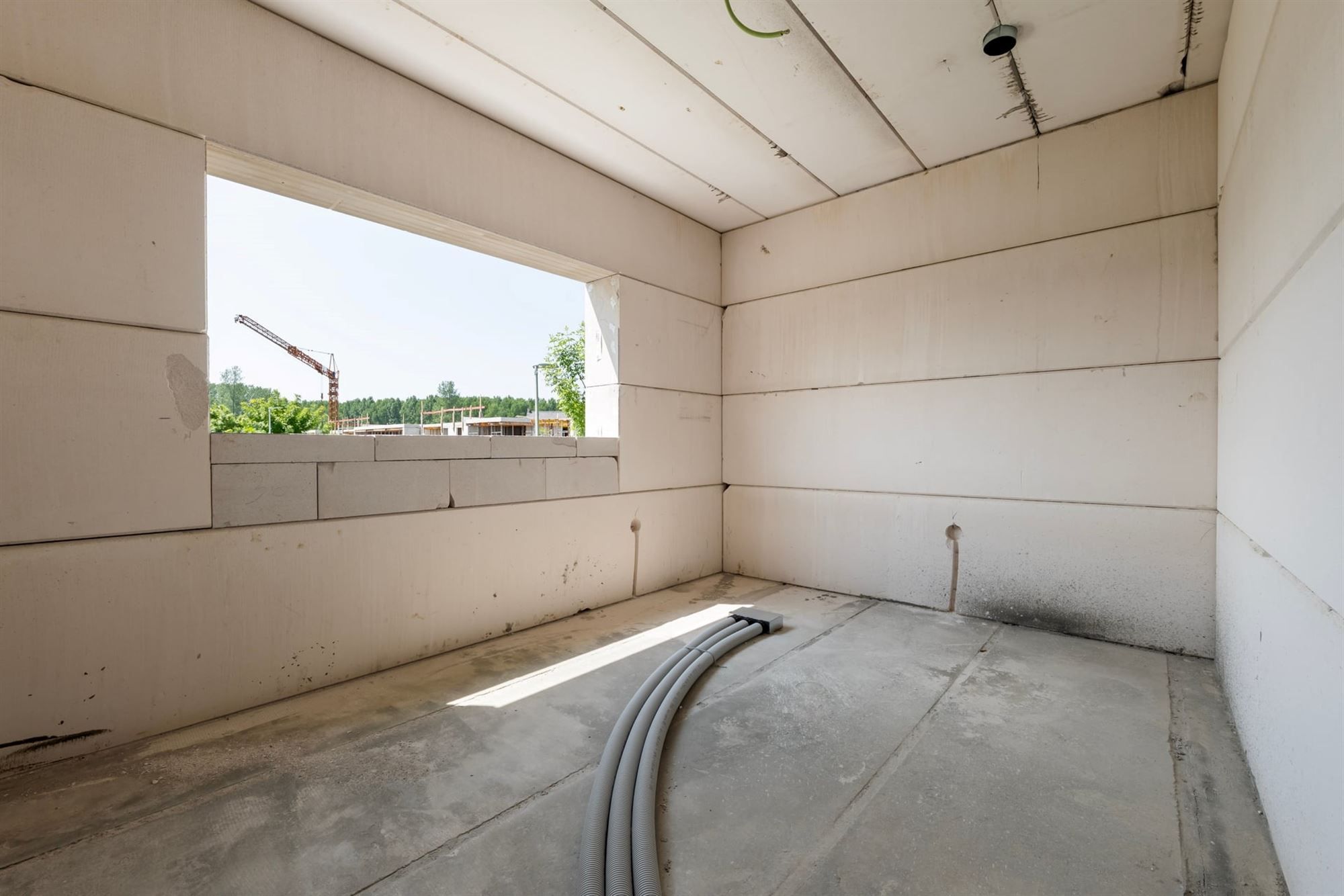 CASCO HALFOPEN BEBOUWING IN MODERNE STIJL MET CARPORT IN ALKEN foto 22