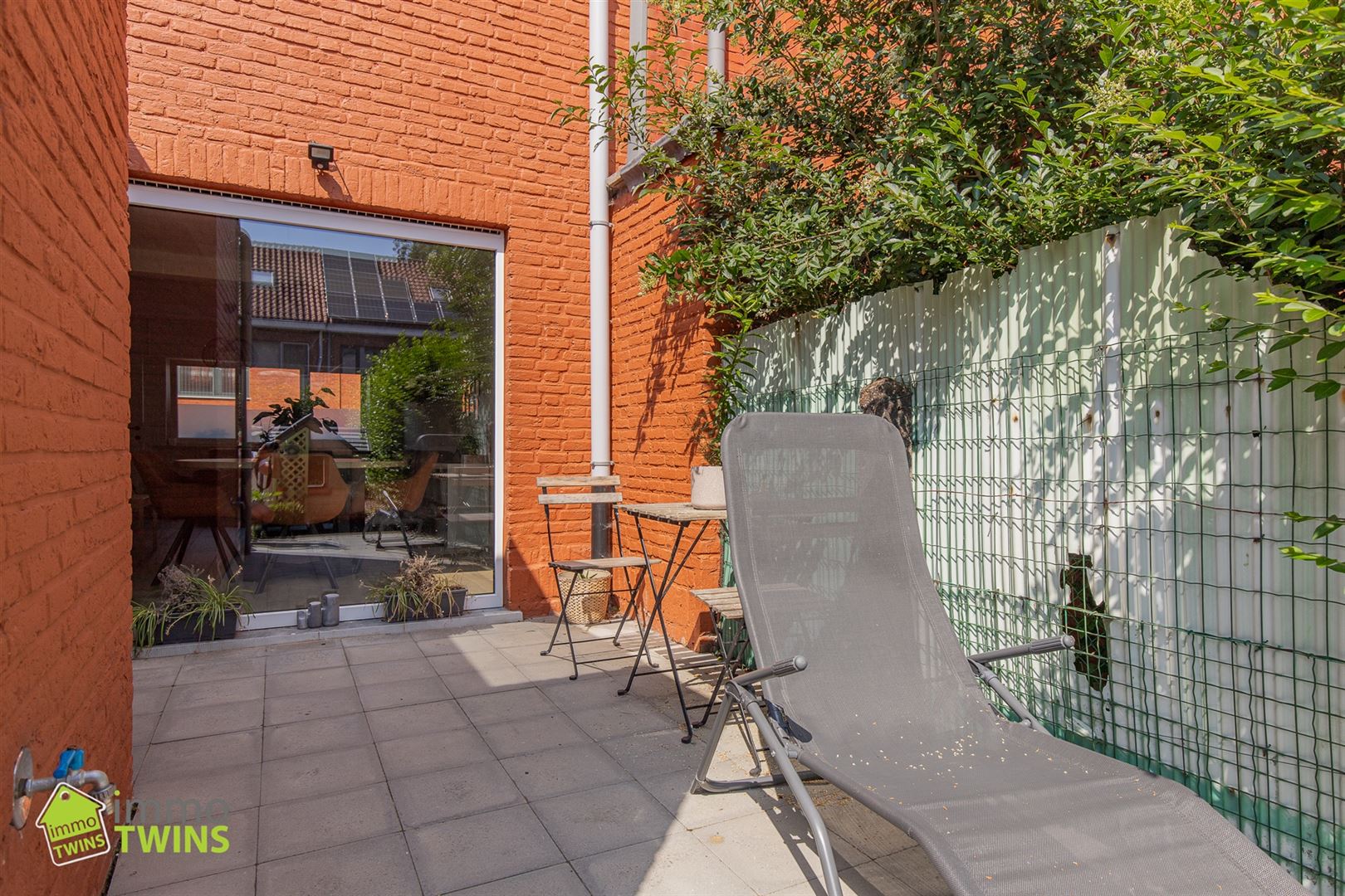 Instapklare gerenoveerde woning op wandelafstand van hartje Dendermonde foto 21