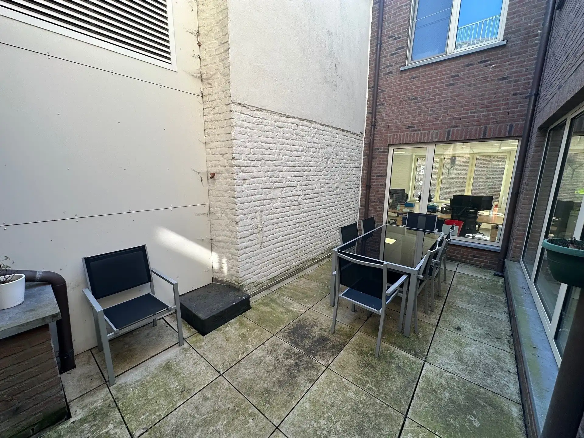 Instapklare kantoorruimte met terras op toplocatie in centrum Aalst foto 9