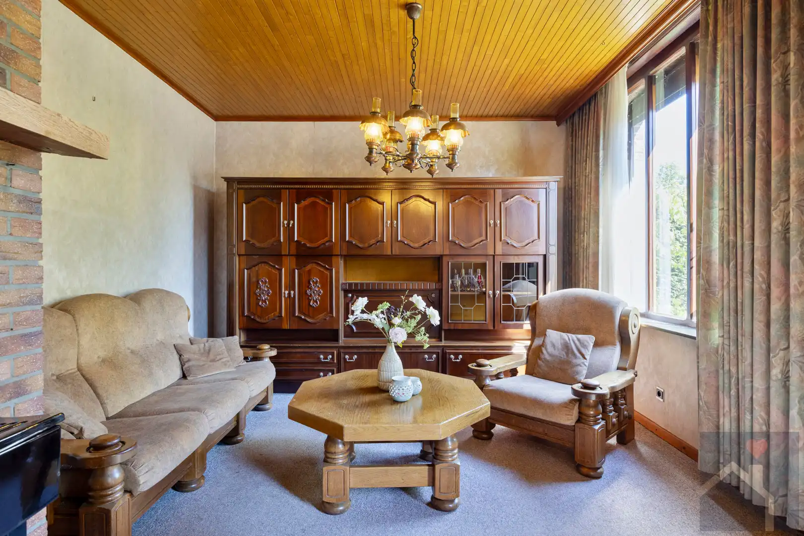 Charmante woning met karakter en renovatiemogelijkheden foto 11