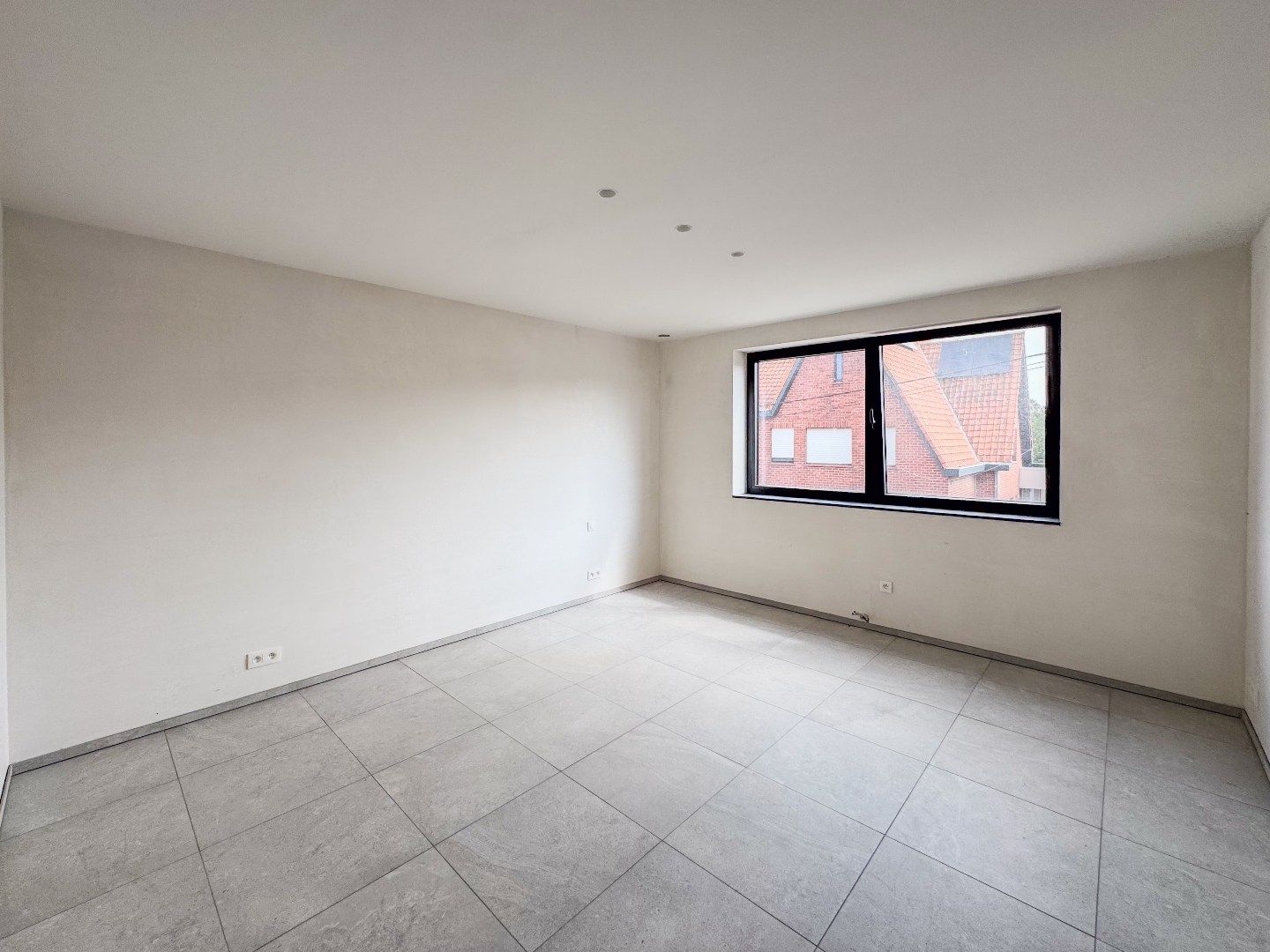 Energiezuinige nieuwbouwwoning met 3 slaapkamers, ruime garage en tuin. foto 13