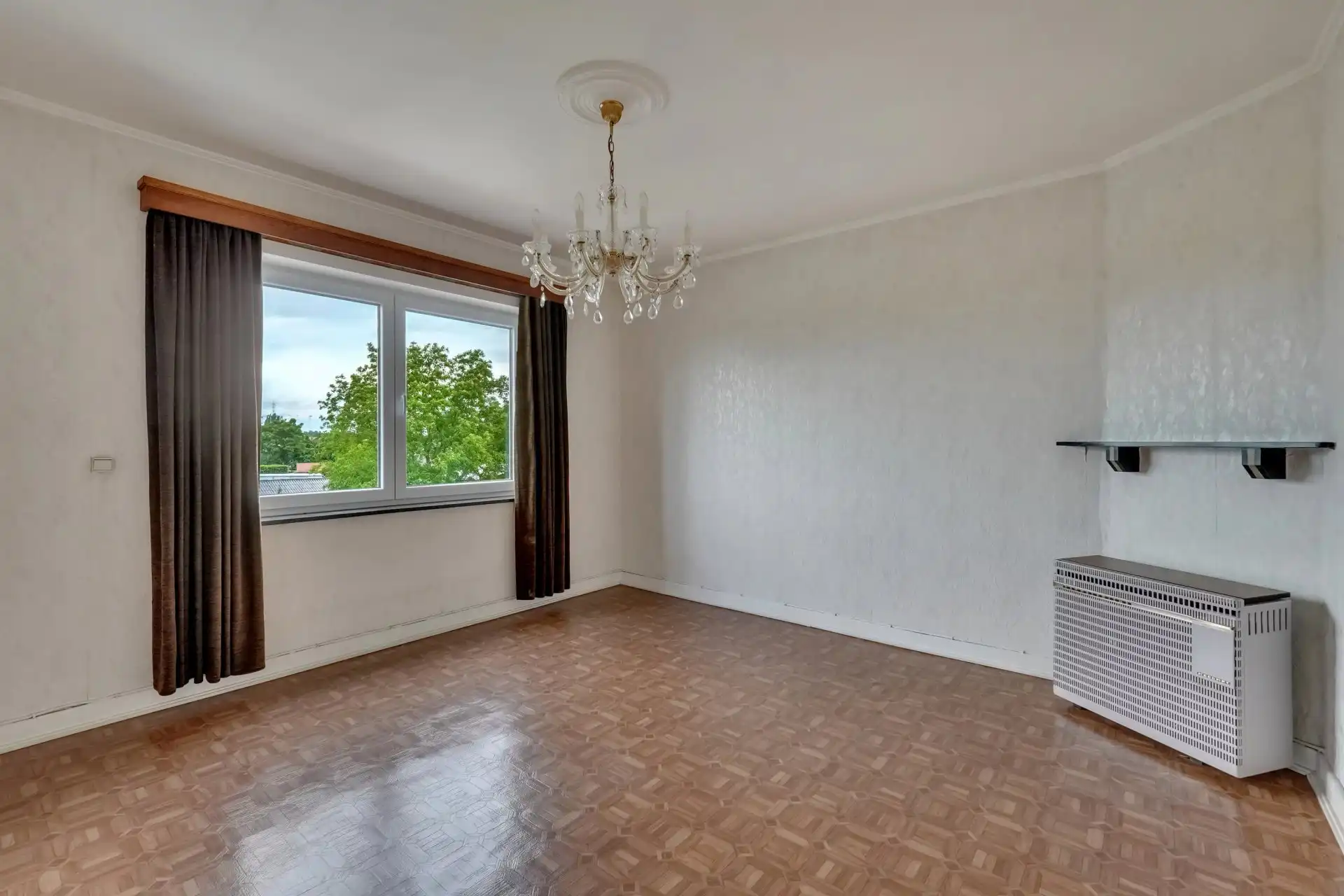 Charmante woning met 2 slaapkamers, garage én magazijn foto 9