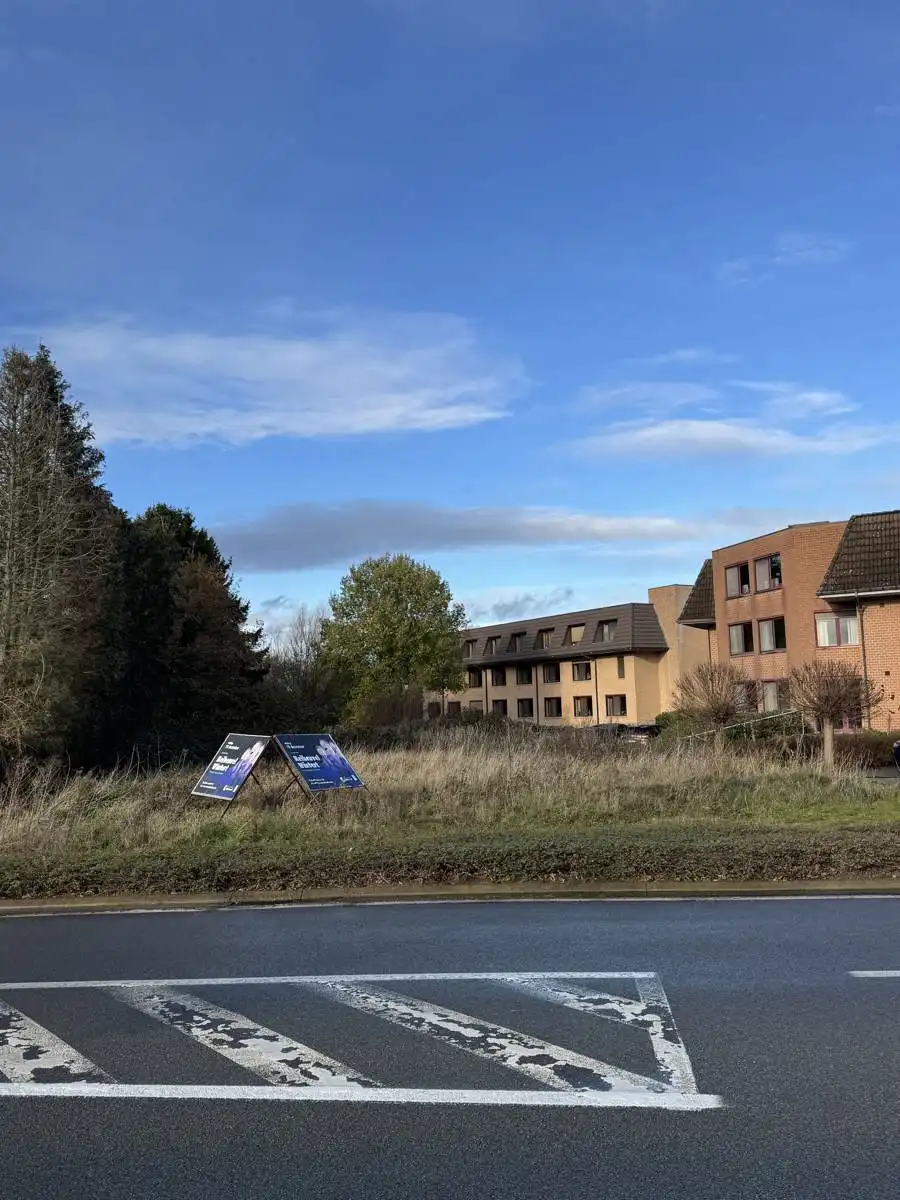 Mooi groot bouwperceel, ca. 1555 m², gelegen naast WZC Nethehof foto 7