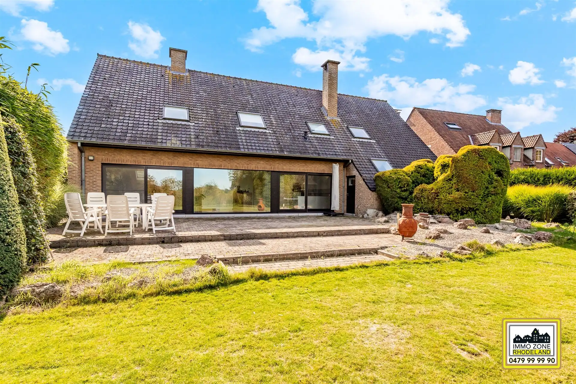 Prachtige villa met grote tuin met ideale ligging foto 29