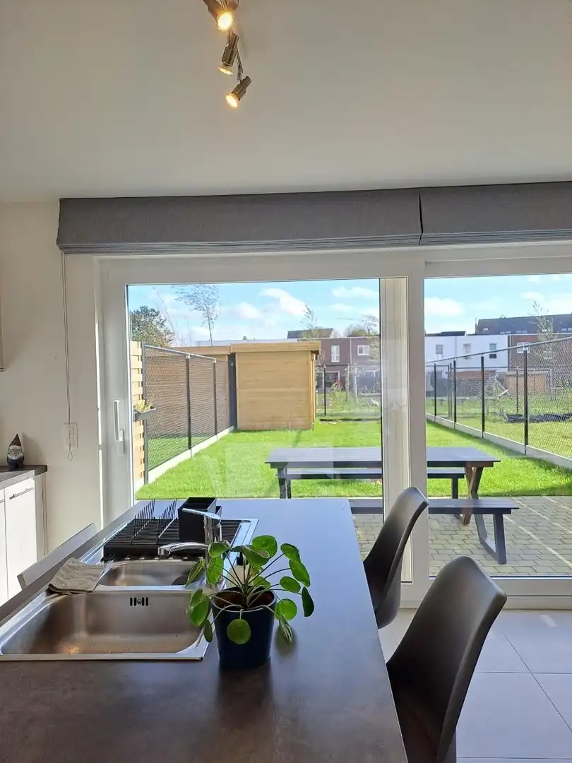 Energiezuinige en instapklare woning met 3 slaapkamers in Leanderhof te Zwevegem! foto 6
