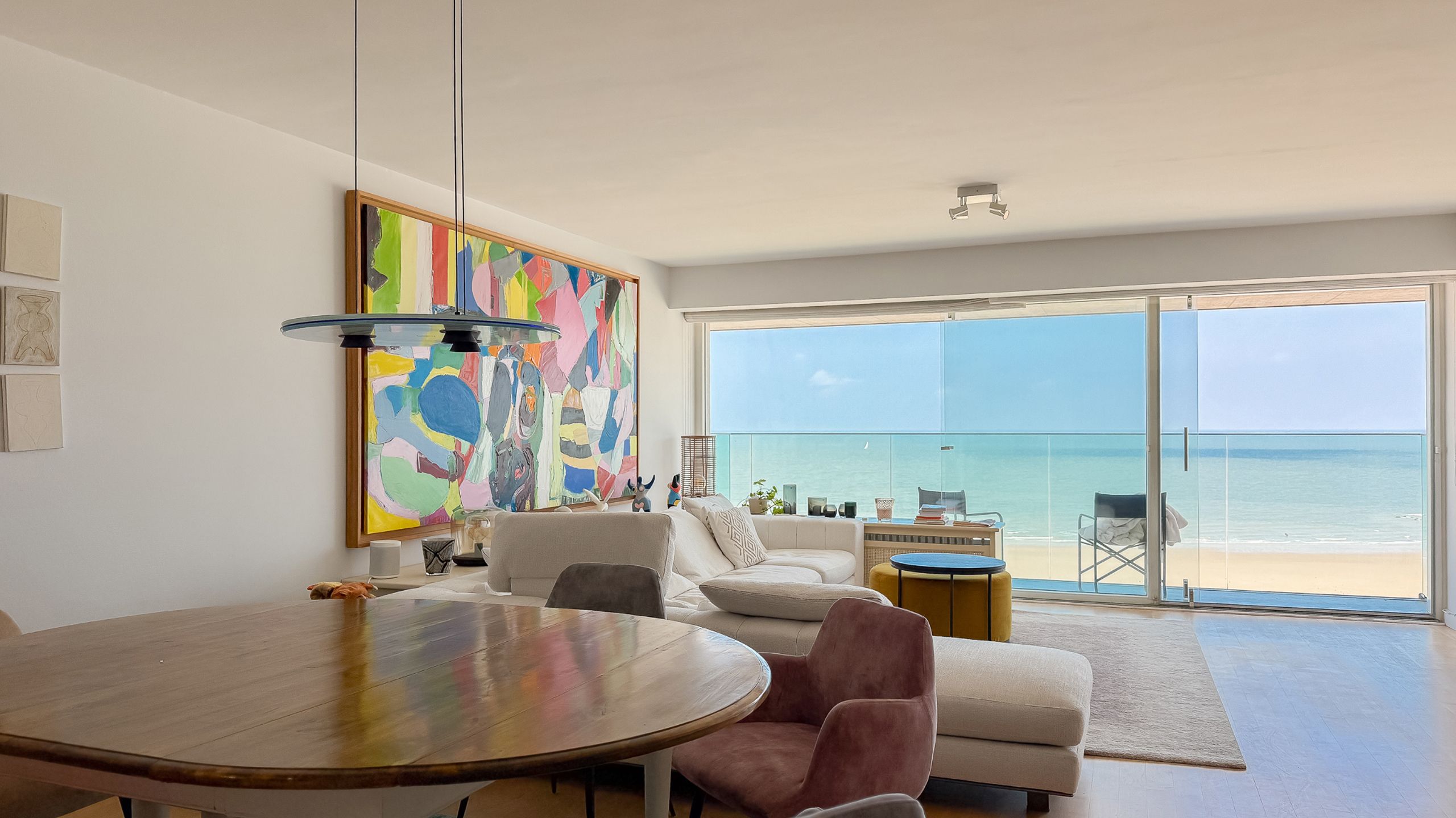 Appartement met frontaal zeezicht op de Zeedijk in het Zoute foto 9