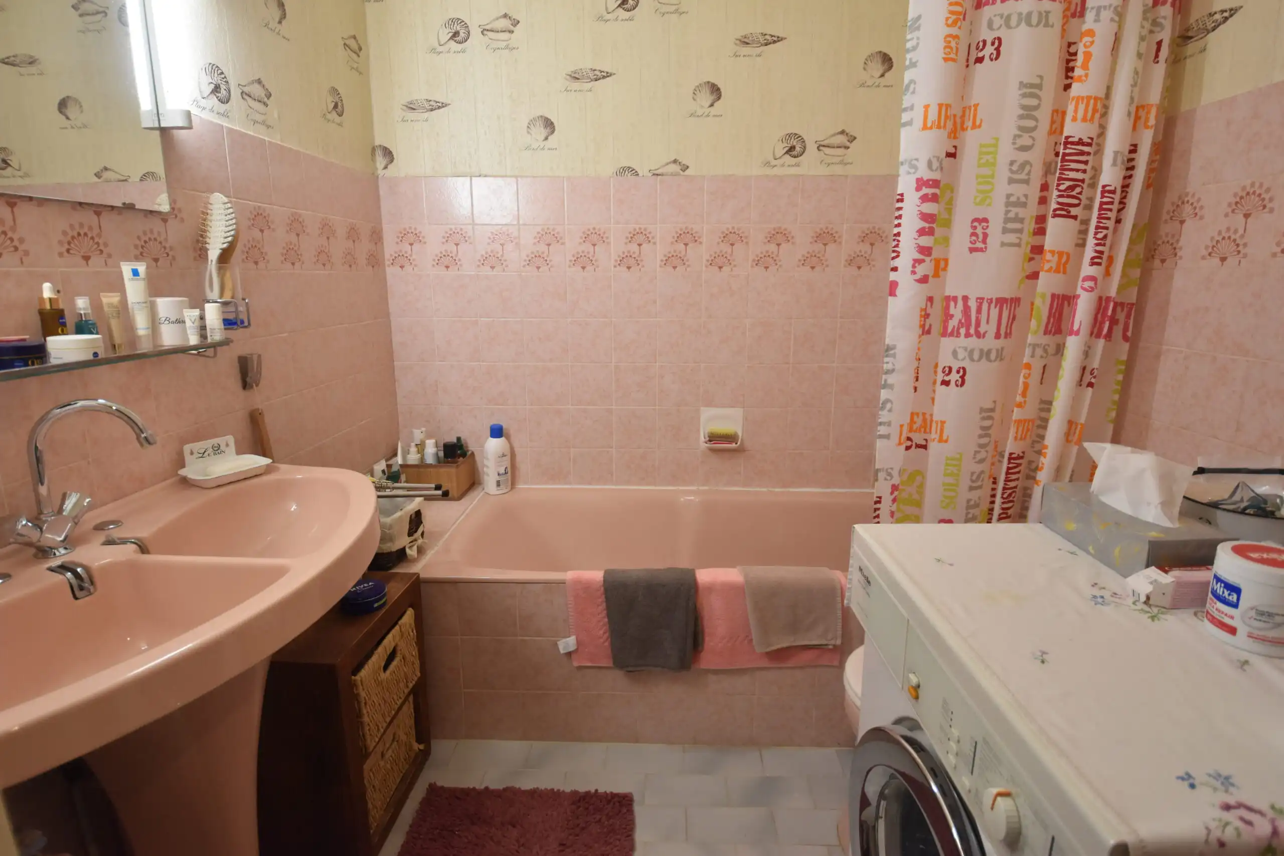 Licht, ruimte en topligging – ontdek dit charmante hoekappartement in Sint-Niklaas foto 9