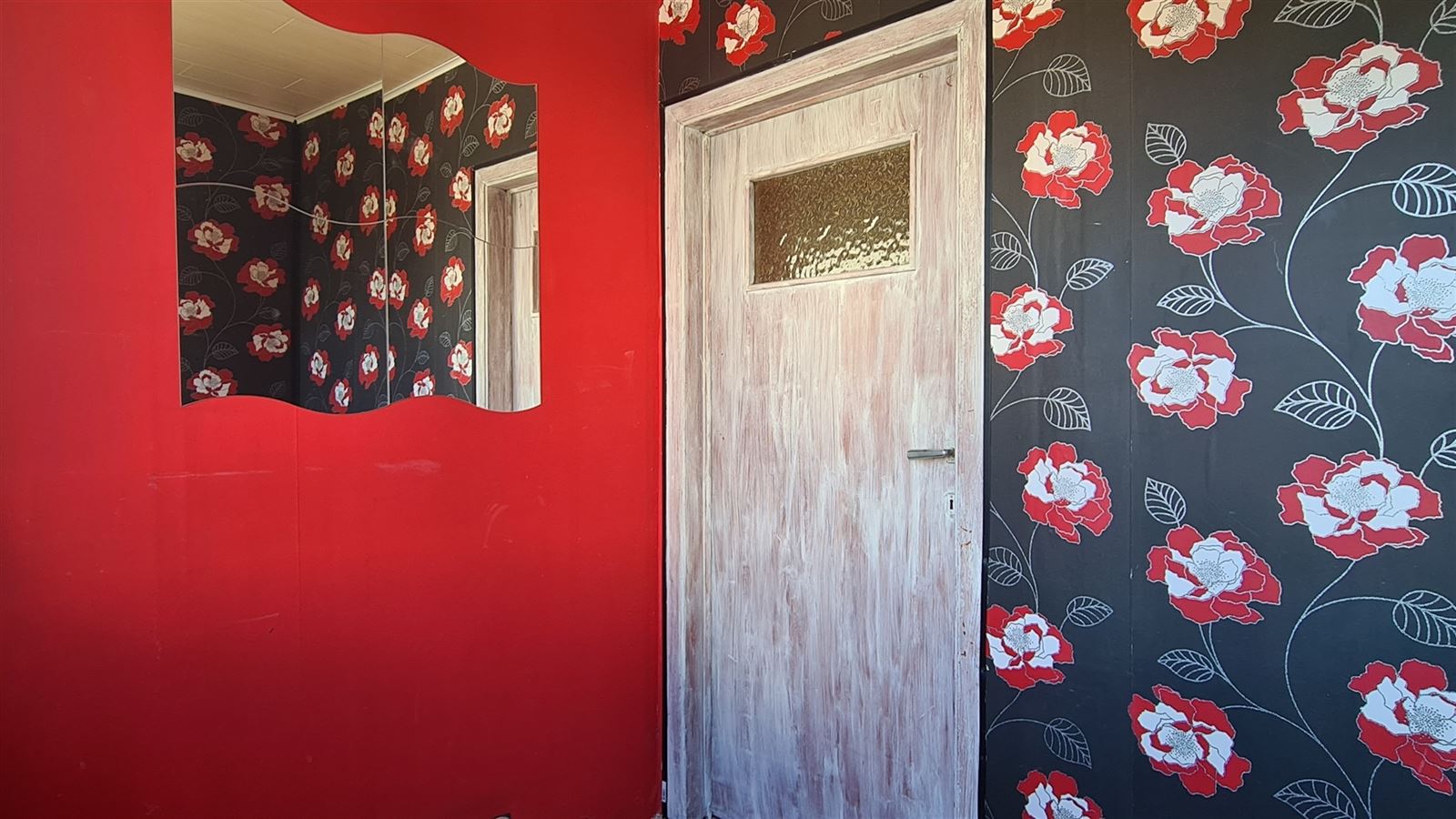 Deels gerenoveerde woning op rustige locatie! foto 20