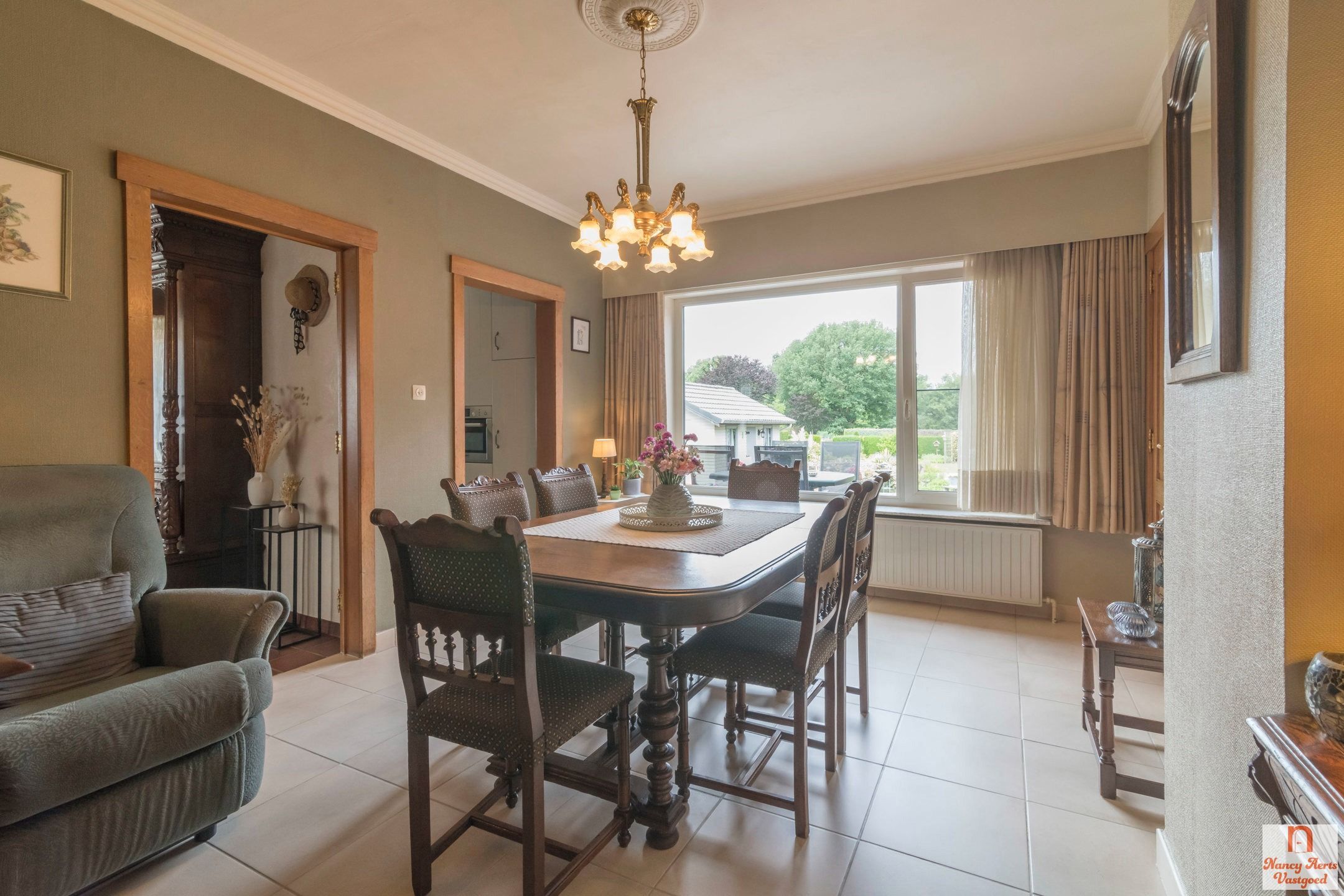 Verzorgde gelijkvloerse woning met zicht op groen in Koersel foto 13