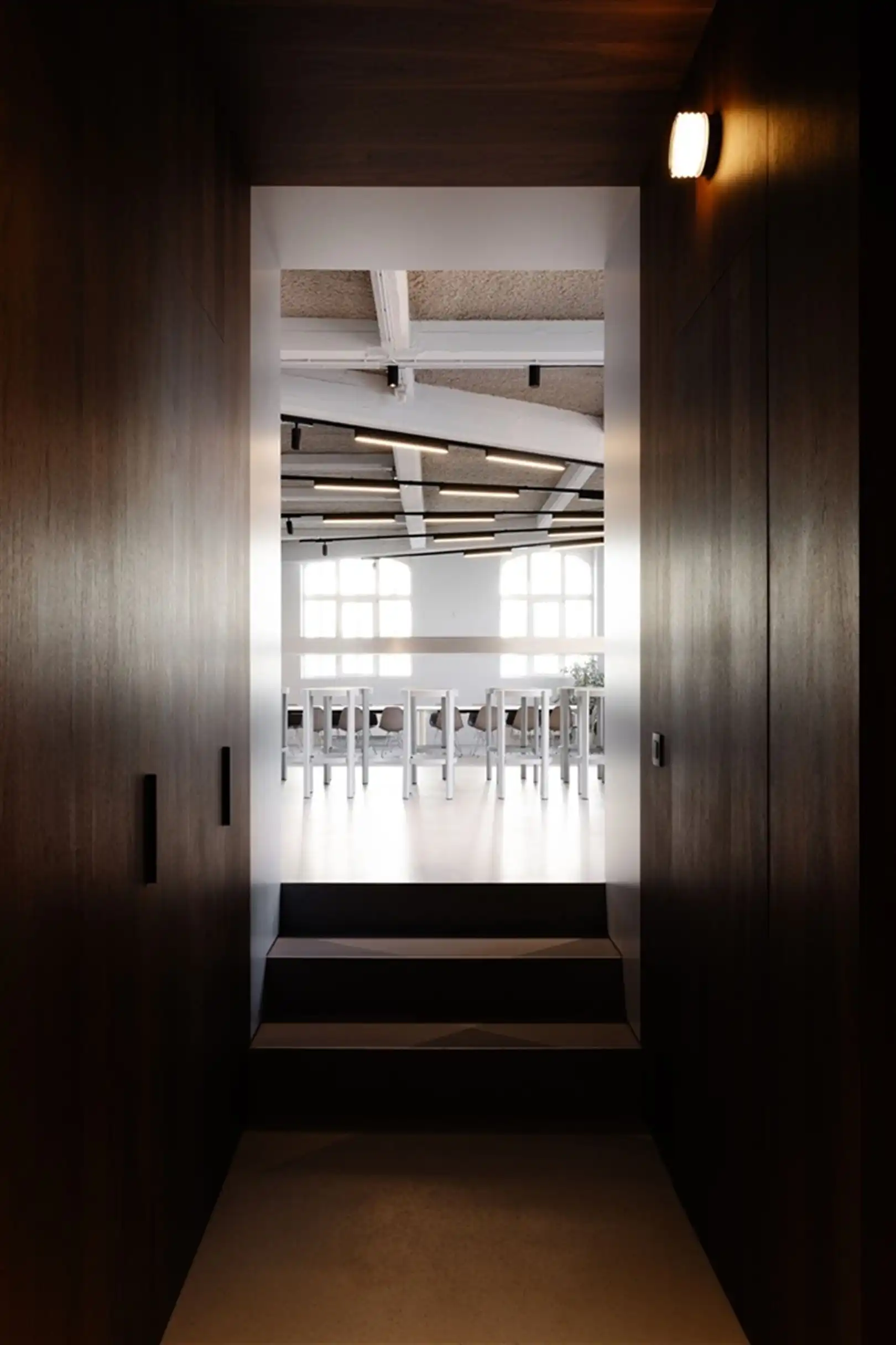 Kantoorgebouw foto 6