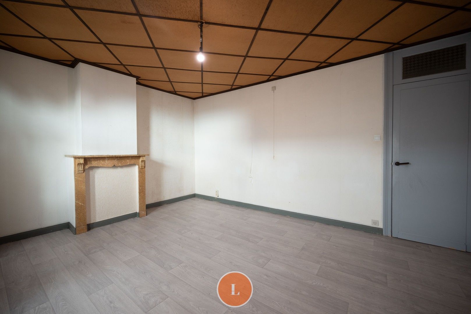 Te renoveren woning in Menen foto 12