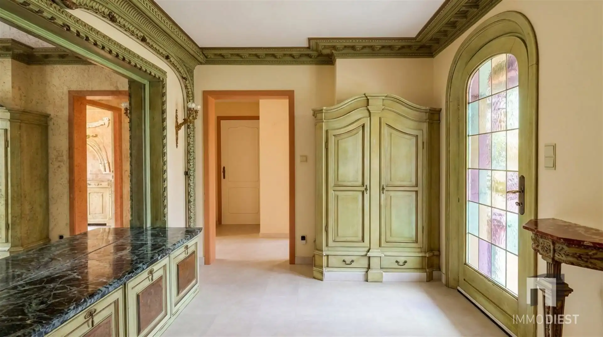 Verzorgde woning. Uw zaak aan huis mogelijk! foto 4