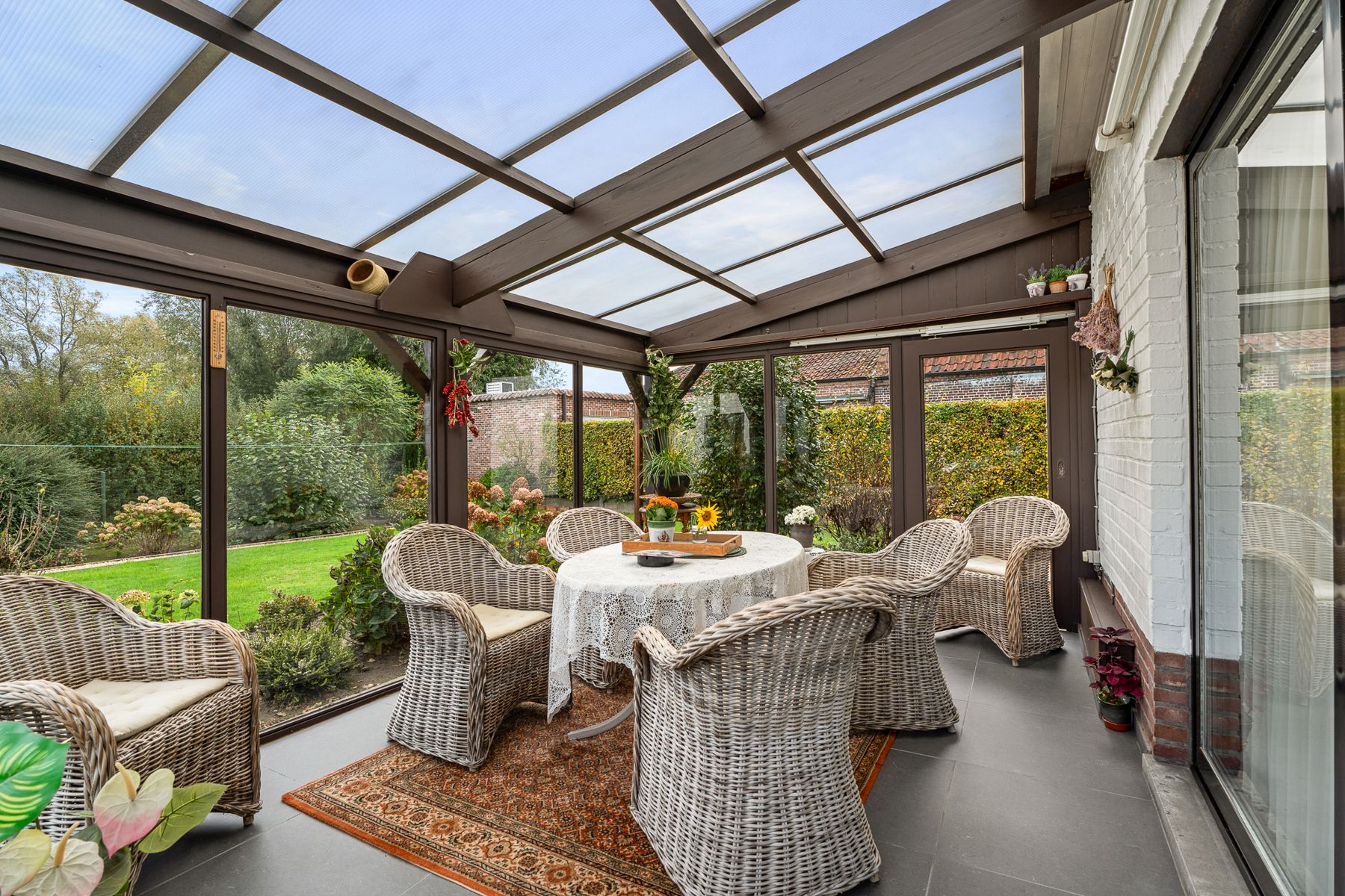 Vrijstaande woning met uitbreidingsmogelijkheden op 938m2! foto 12