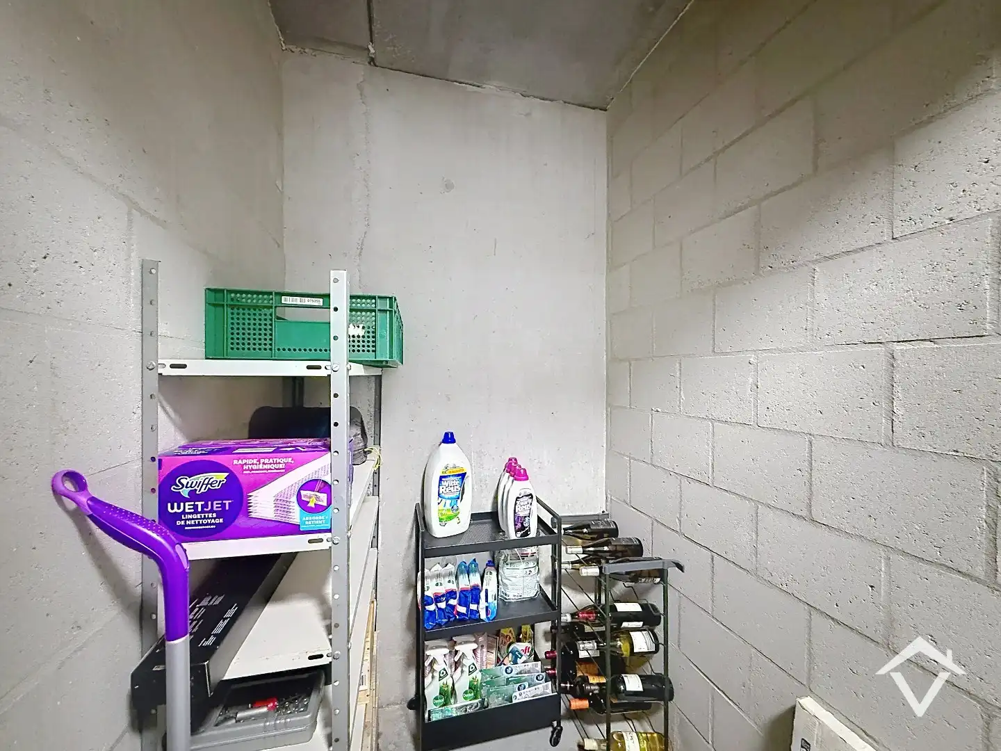 Prachtige penthouse met twee slaapkamers, autostaanplaats en zonnig terras te Rumbeke foto 24