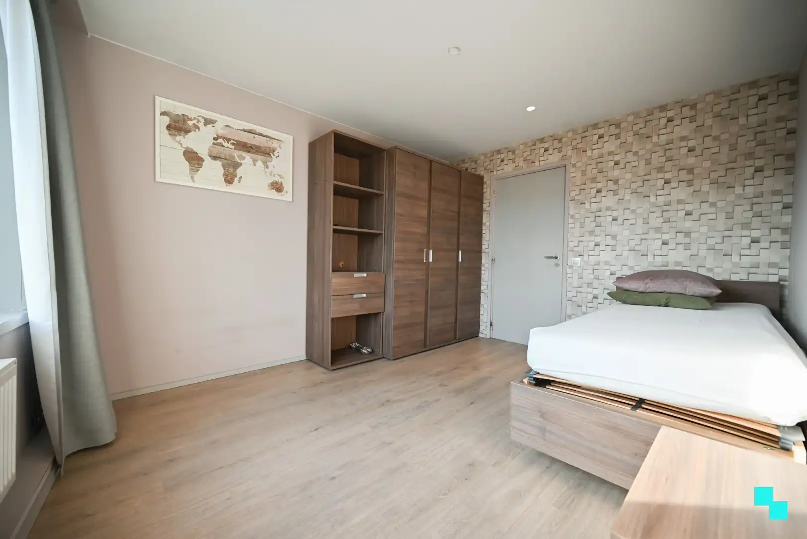 Karaktervolle woning met handelsruimte nabij het centrum van Izegem foto 26