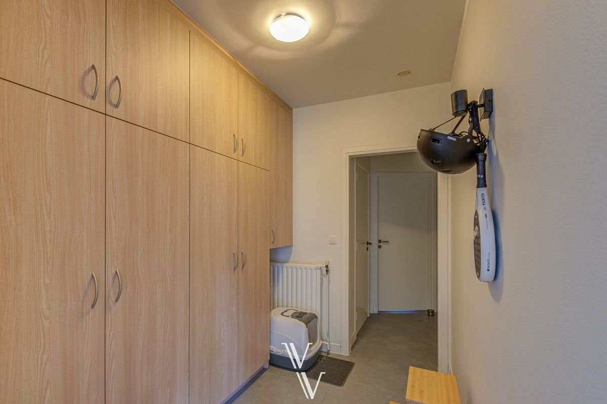 Opbrengsteigendom met kangoeroewoning-mogelijkheid, tuin en terras foto 12