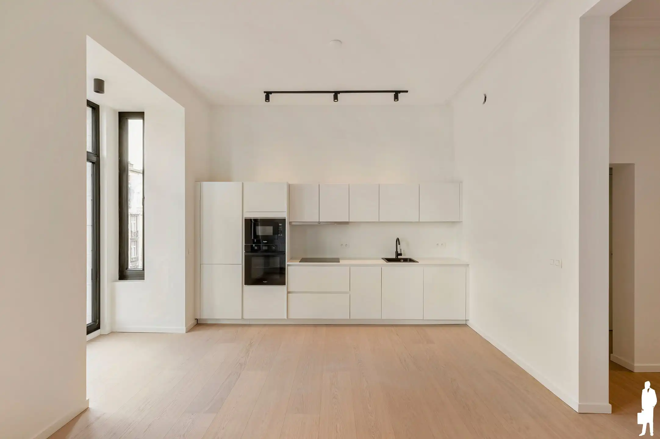 Ruim gerenoveerd appartement foto 3