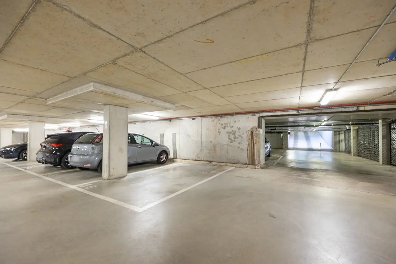 Instapklaar gemeubeld appartement met ruim terras in hartje Antwerpen foto 14