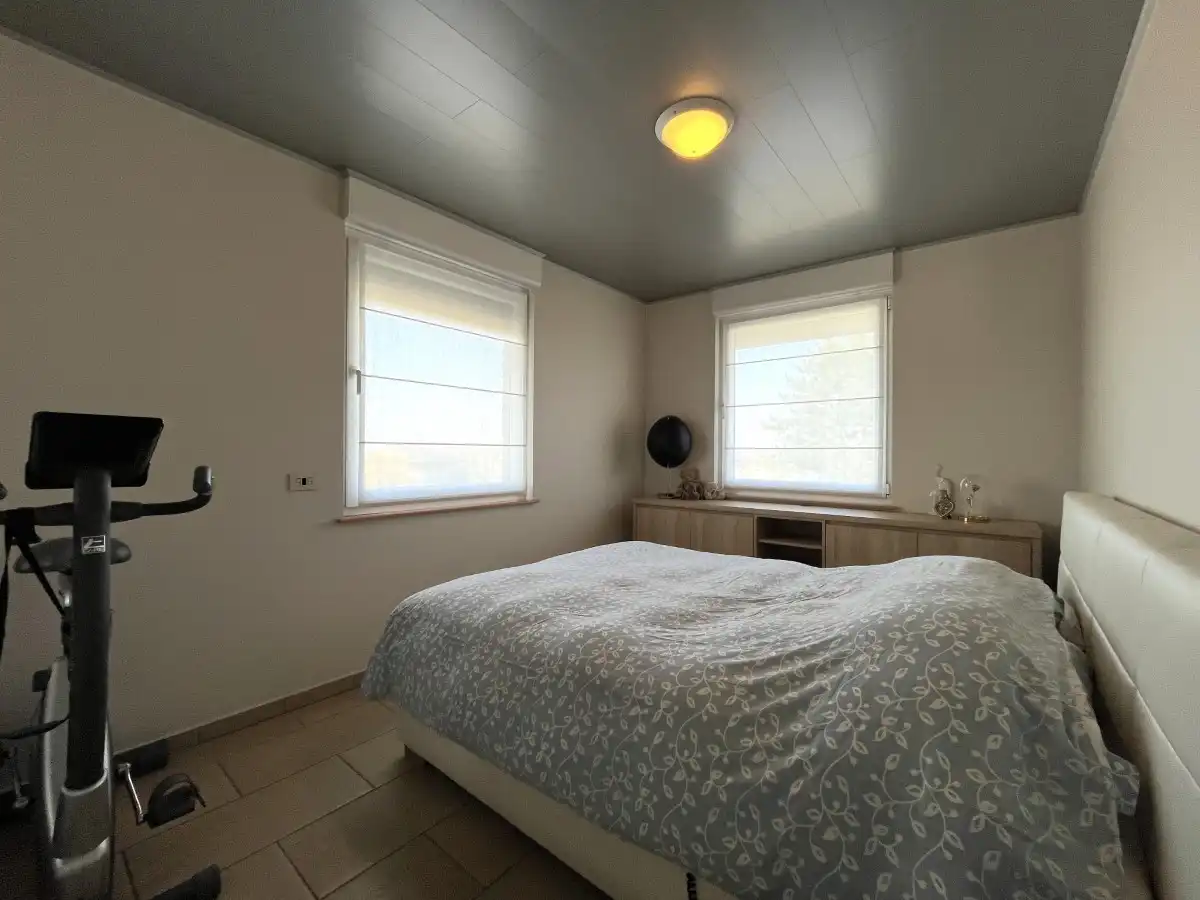 Dadizele – Ruime woning met loods van ca. 400 m², zwembad en bureelruimte foto 21