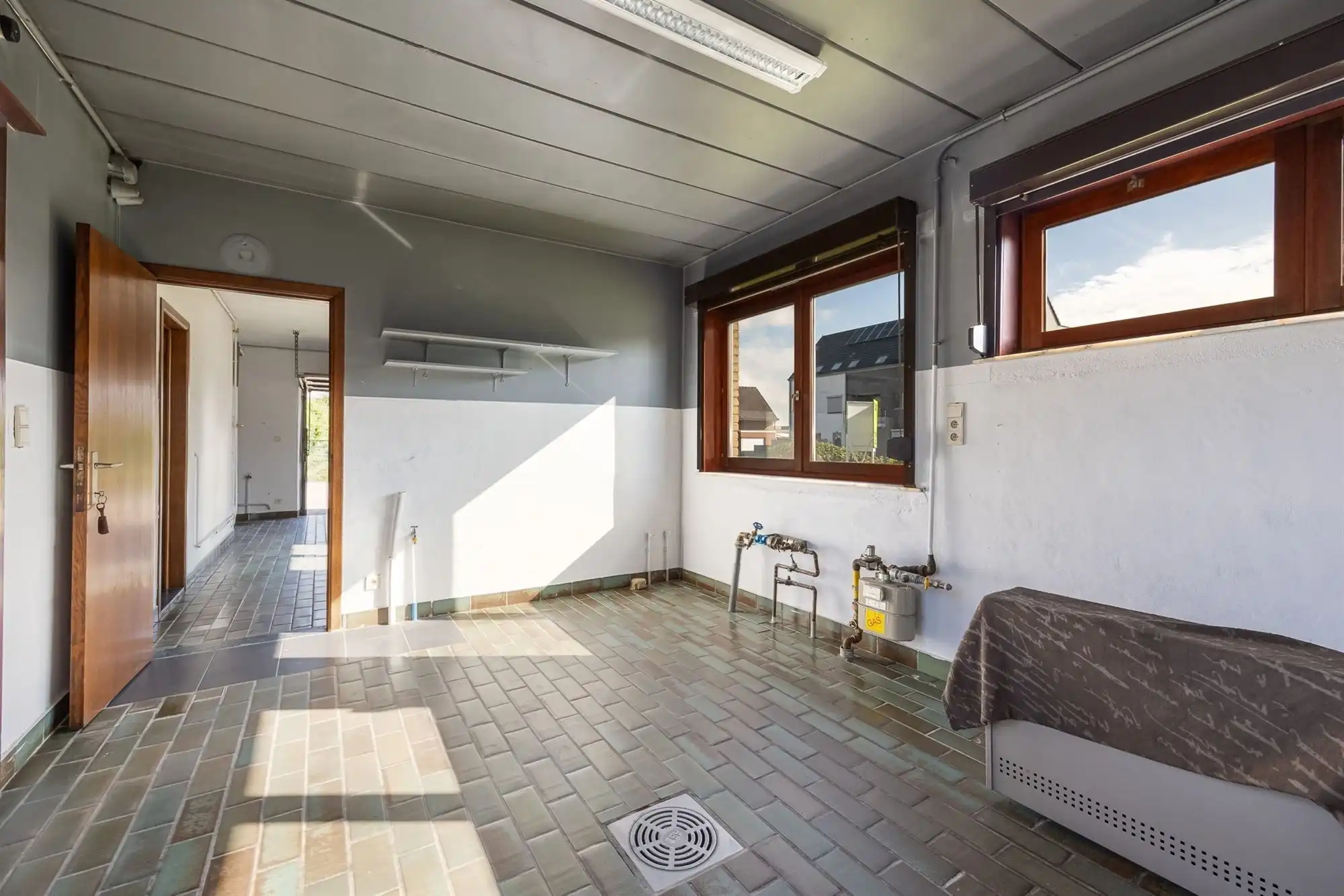 Bungalow op perceel van ca 1824m² in het groen foto 23