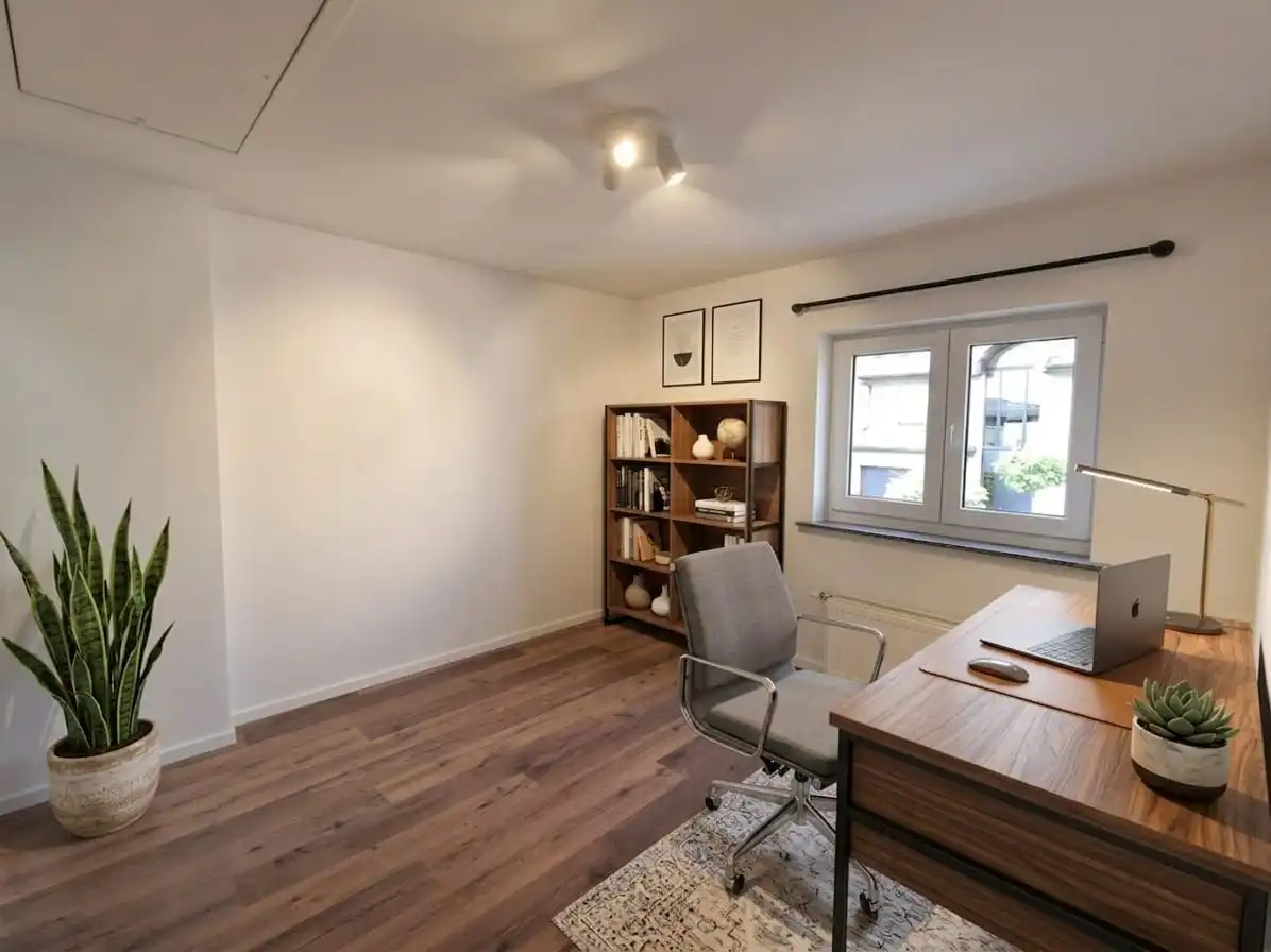 CHARMANT GERENOVEERDE WONING MET 3 SLPKS | CARPORT EN TUIN foto 13