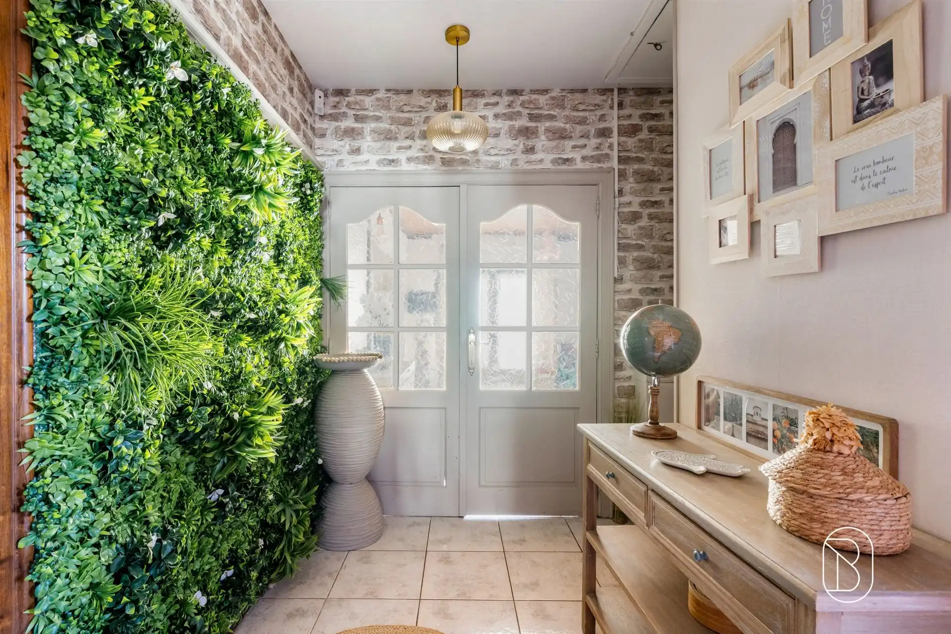 Mooie woning met een enorme potentieel!  foto 4