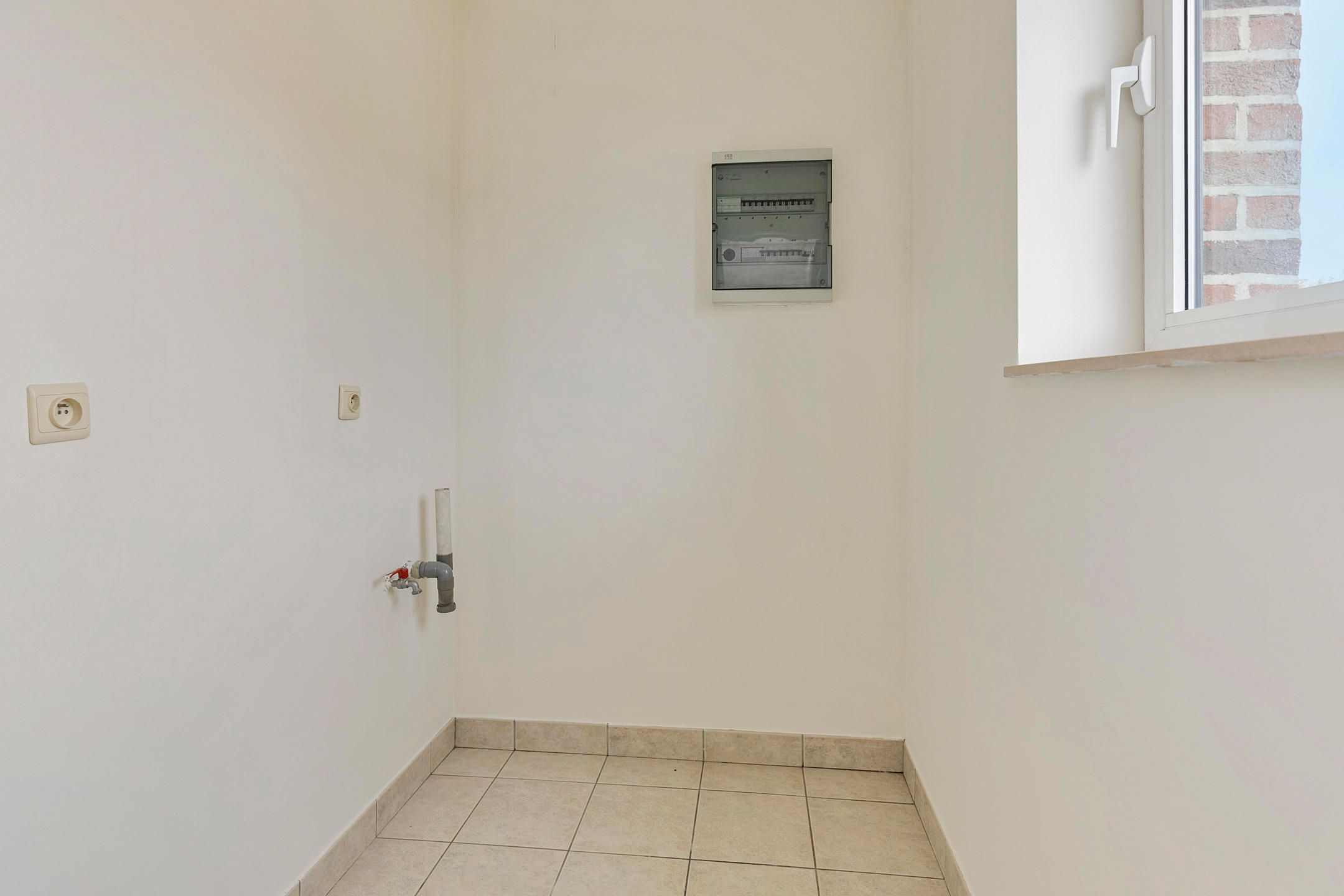 Knap duplexappartement in Humbeek foto 6