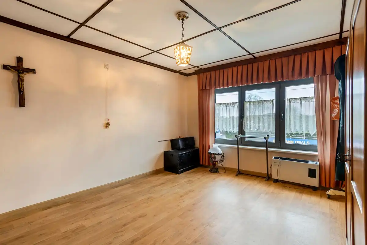 Te renoveren, ruime woning op 427 m2! foto 11