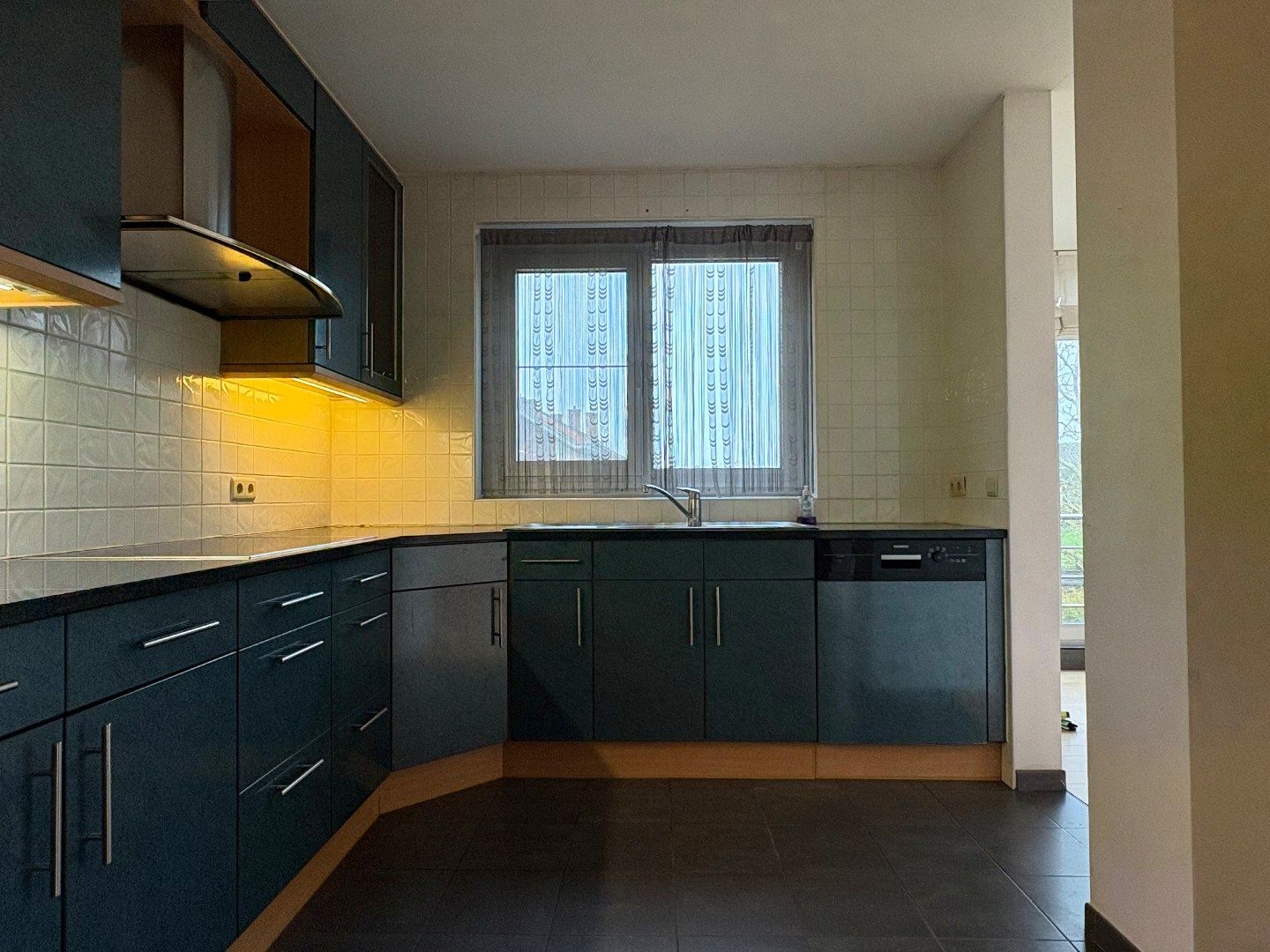 Bel-étage te koop in Kuurne – 3 slaapkamers, grote tuin en rustige ligging foto 6