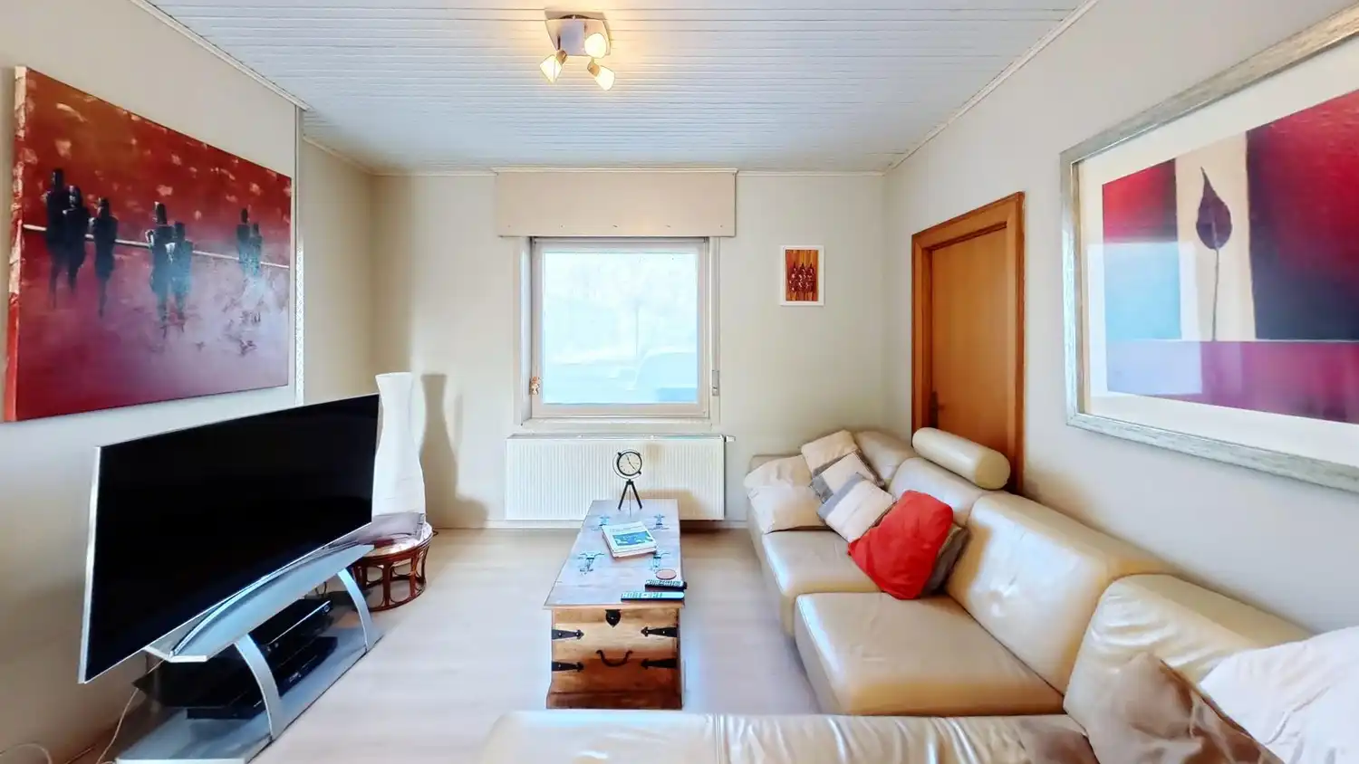 Ruime woning met mogelijkheid tot 4 slaapkamers! foto 4