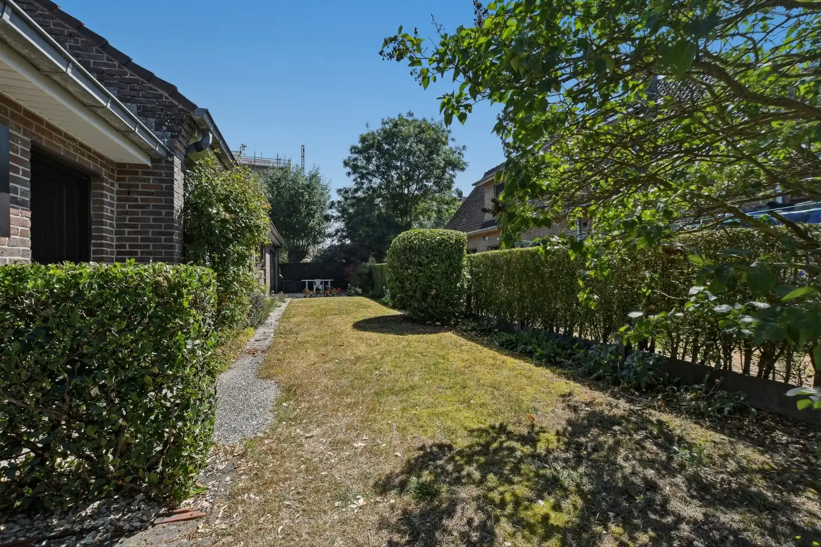 Ruime vrijstaande villa op 765 m² in de gegeerde villawijk Noordhoek te De Haan foto 15