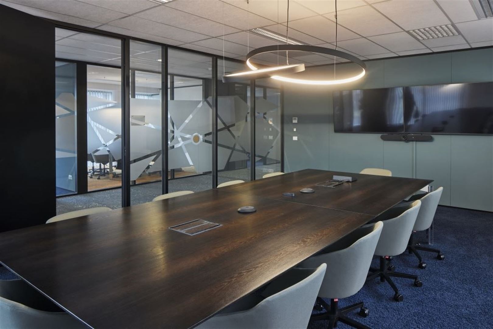 Kantoren te huur in Stephenson Plaza vanaf 446m² tot 2695m² beschikbaar foto 6