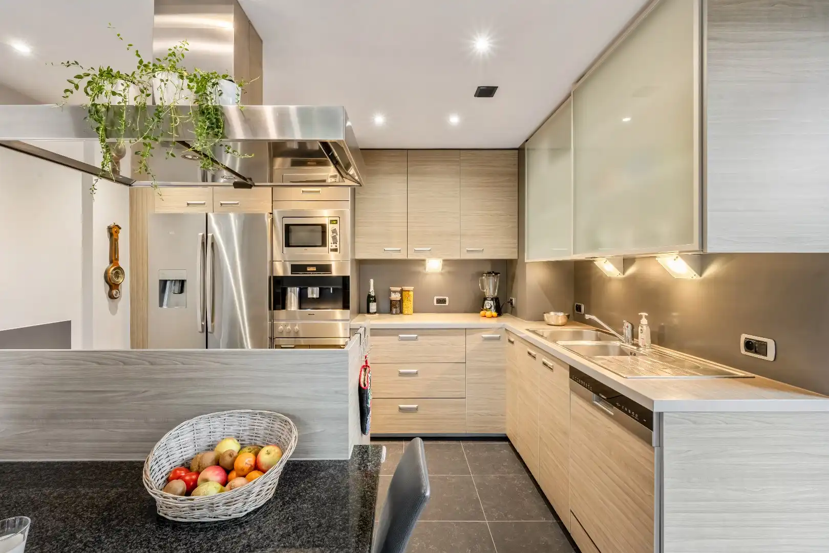 Villa met 115m² ondernemingsruimte! foto 12