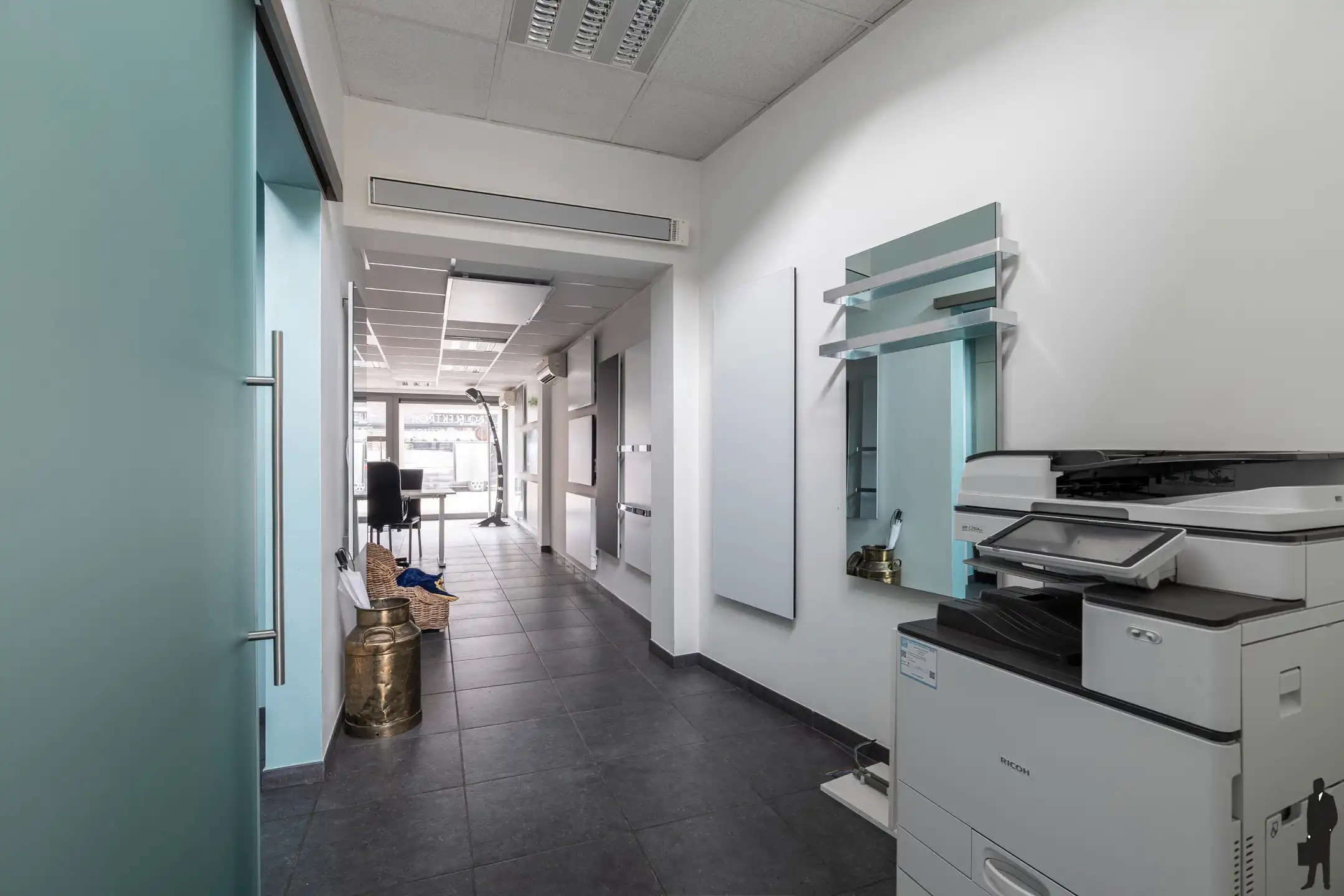 Gebouw voor gemengd gebruik in het centrum van Oostmalle foto 7