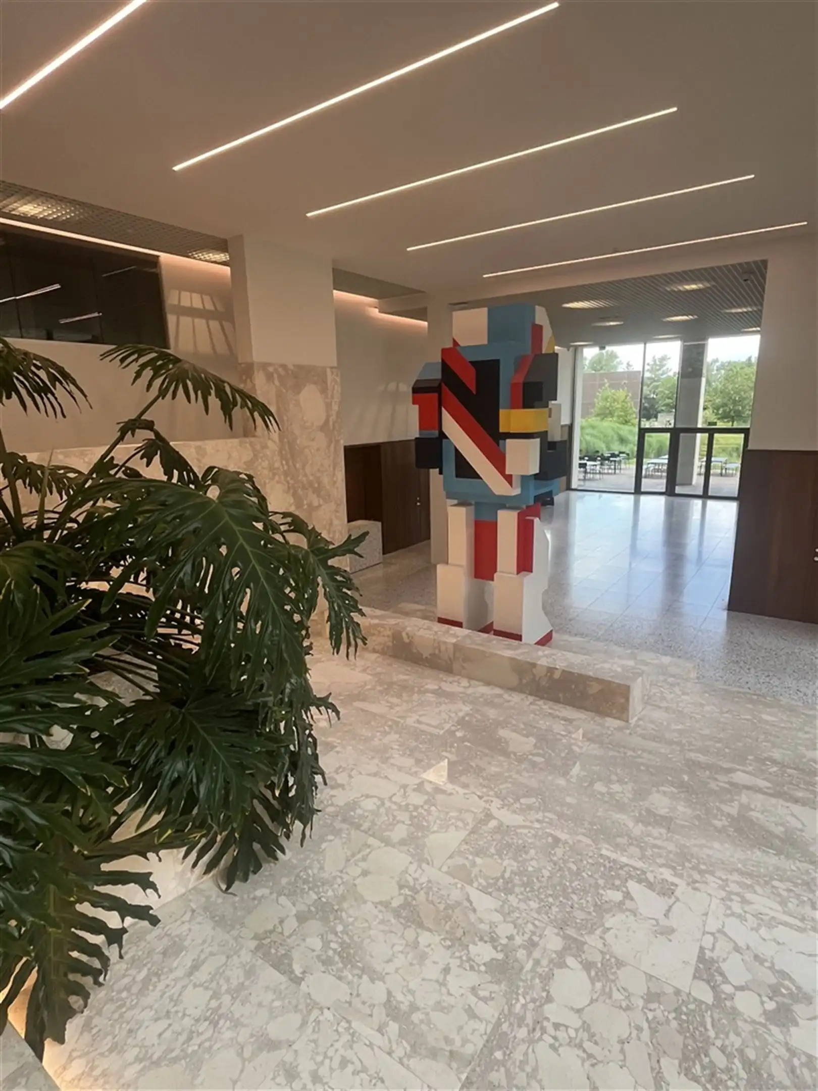 Prestigieus kantoorgebouw - oppervlaktes van 338m² tot 5760m² foto 34