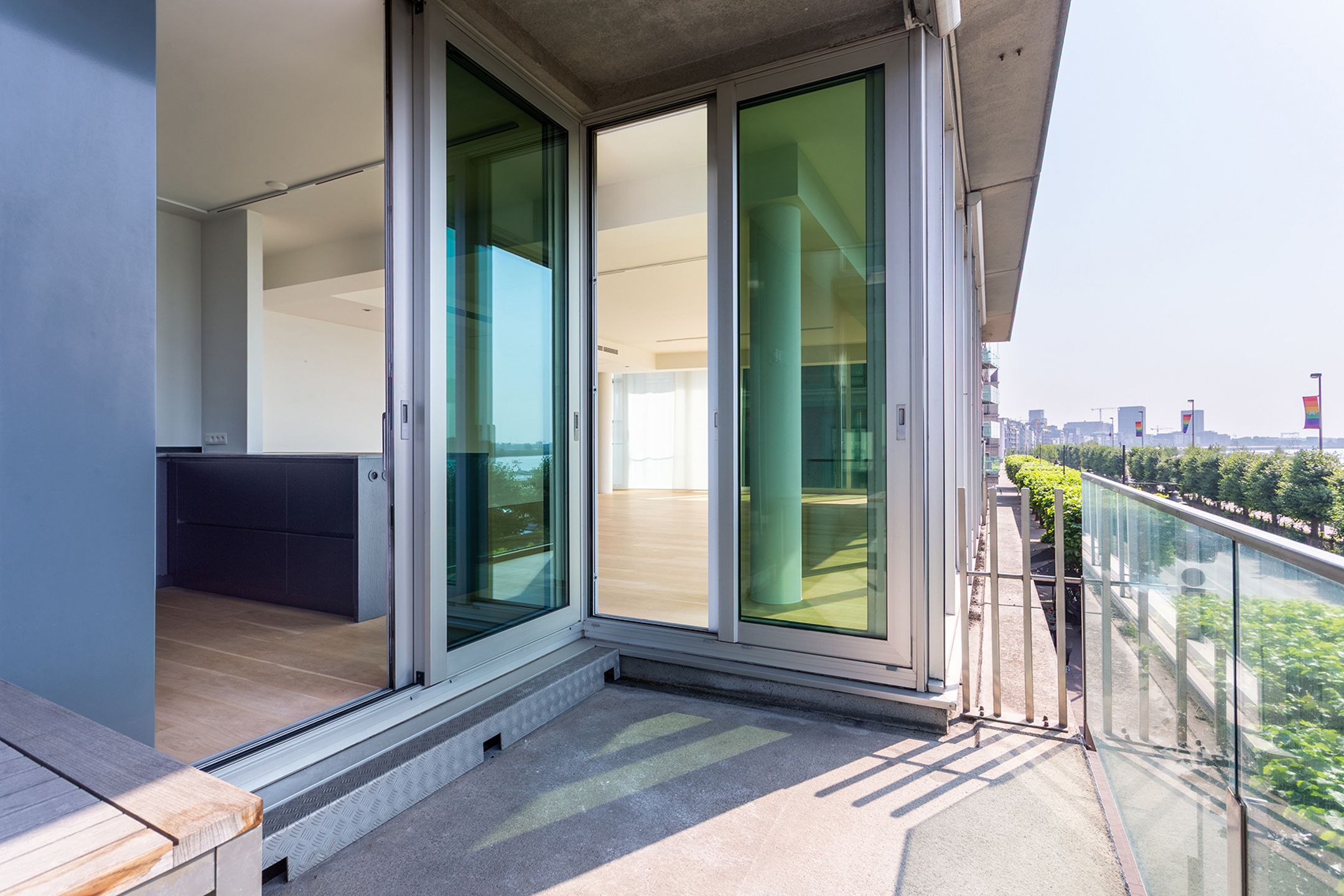 Prachtig hoekapp (161m²) met zicht op de Schelde en met terras foto 15