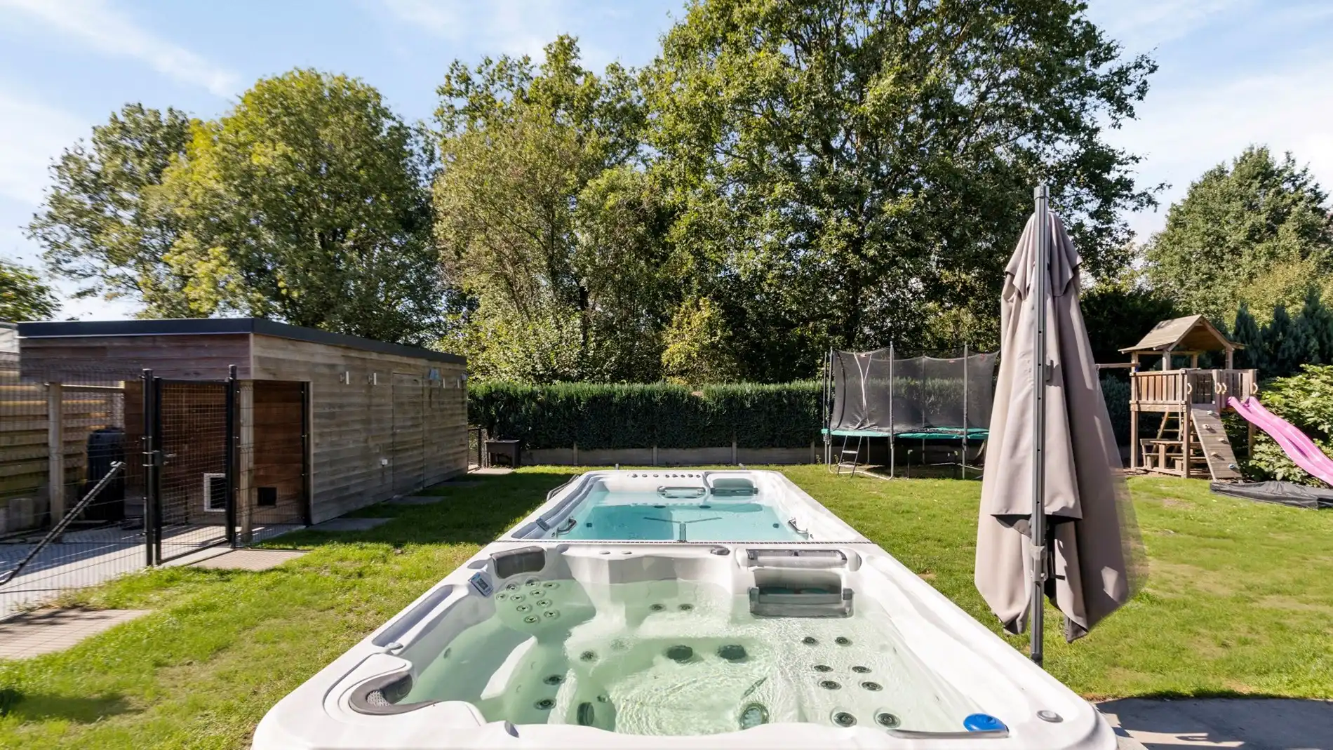 Recente ruime woning met 4 slpks, zwemspa & mooie tuin op 7,2a te Rotselaar foto 25