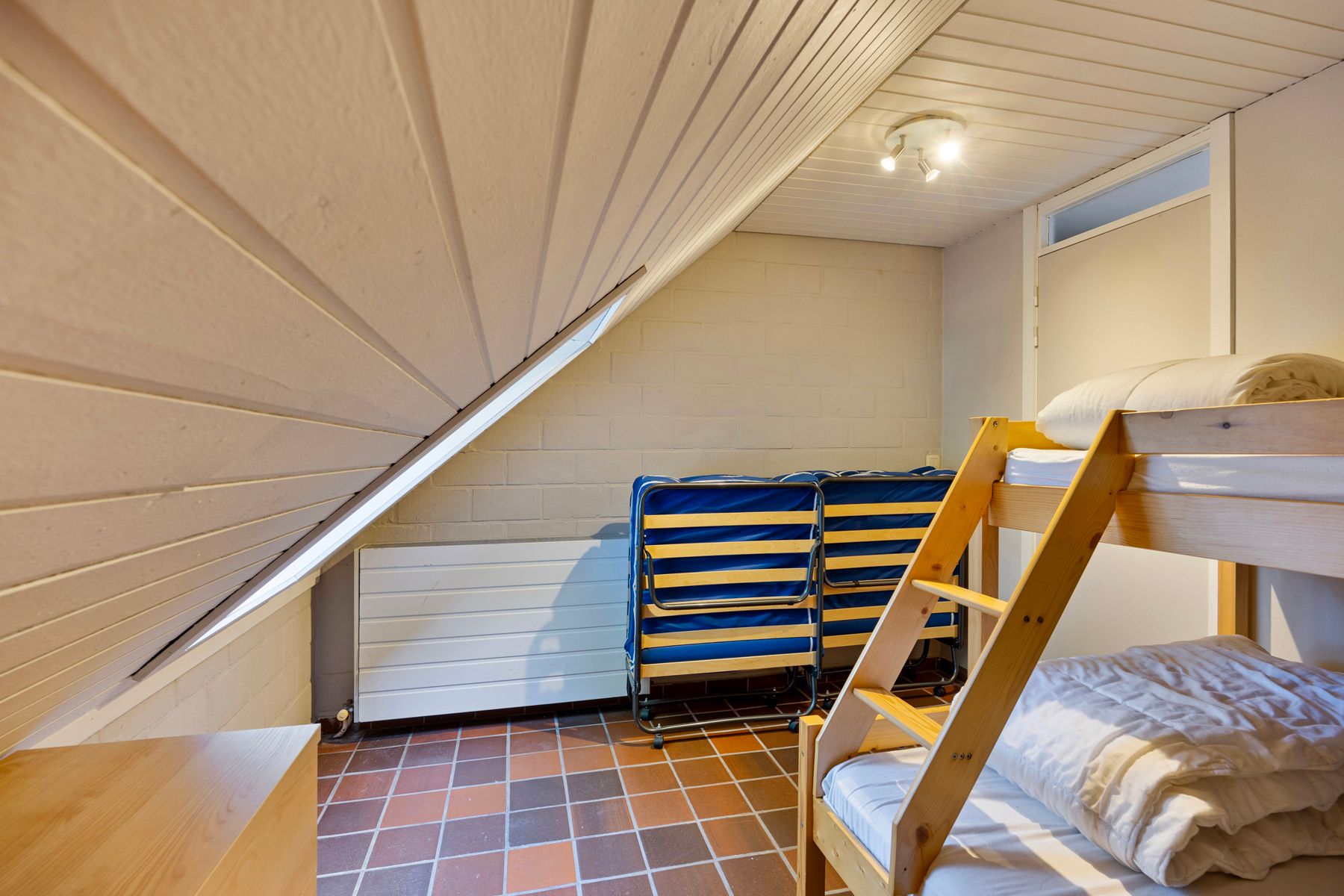 Knappe duplex met 2 slpks gelegen op domein Hengelhoef! foto 22