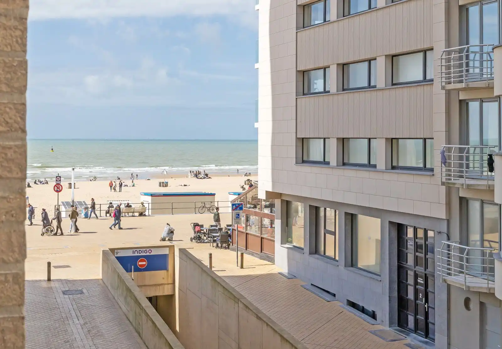 Sfeervol appartement met 1 slpk en lateraal zeezicht in hartje centrum foto 3