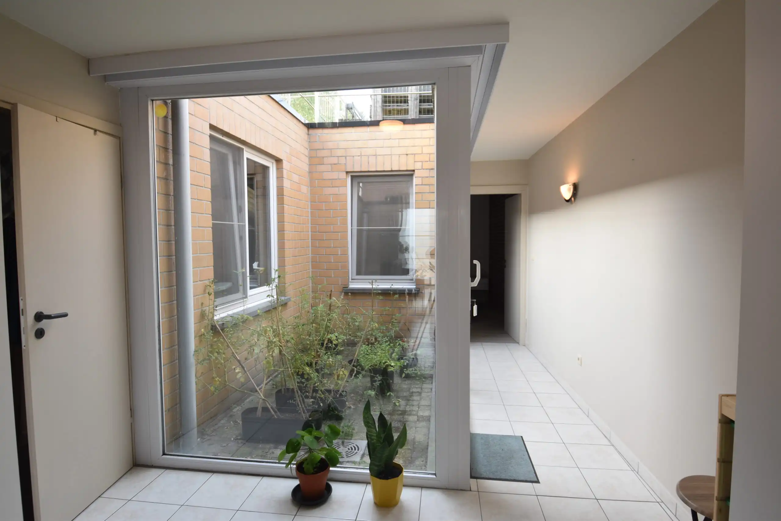 Gezellige woning met terras nabij het centrum van Nieuwkerken-Waas foto 6