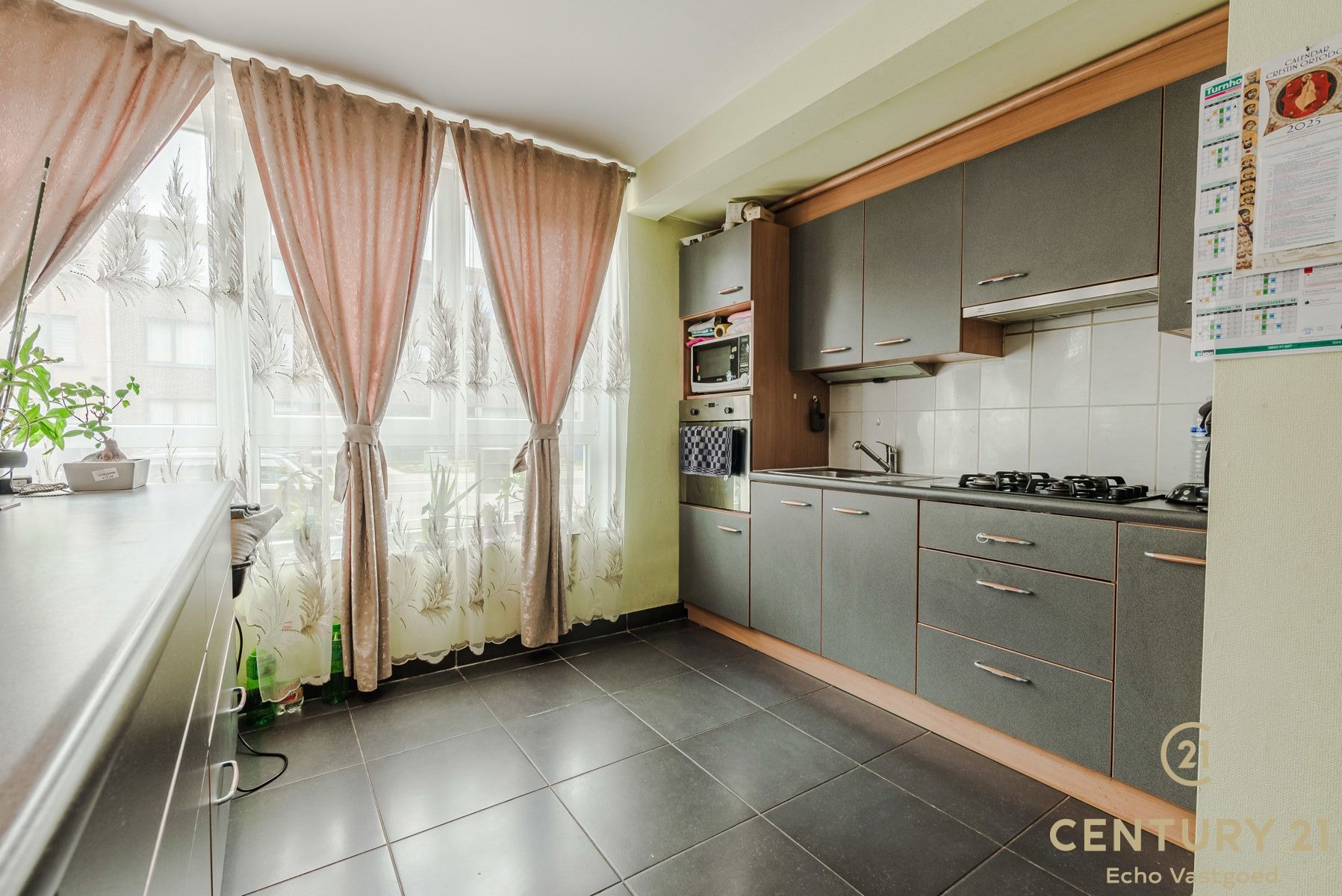 Instapklaar gelijkvloers appartement met balkon in hartje Turnhout foto 11