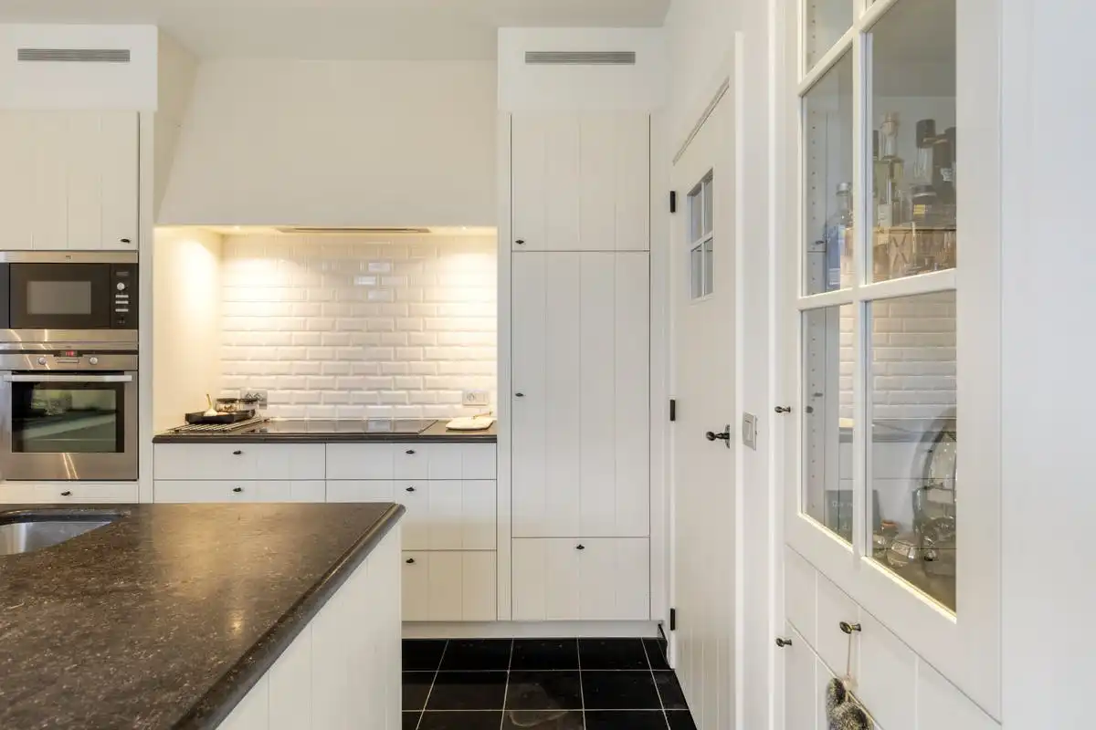 Unieke villa met landelijk karakter in een rustige omgeving nabij Aalter foto 11