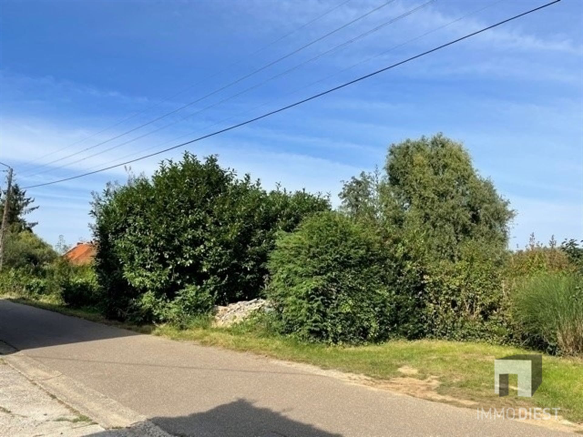 Projectgrond voor 3 villa's aan het water foto 10