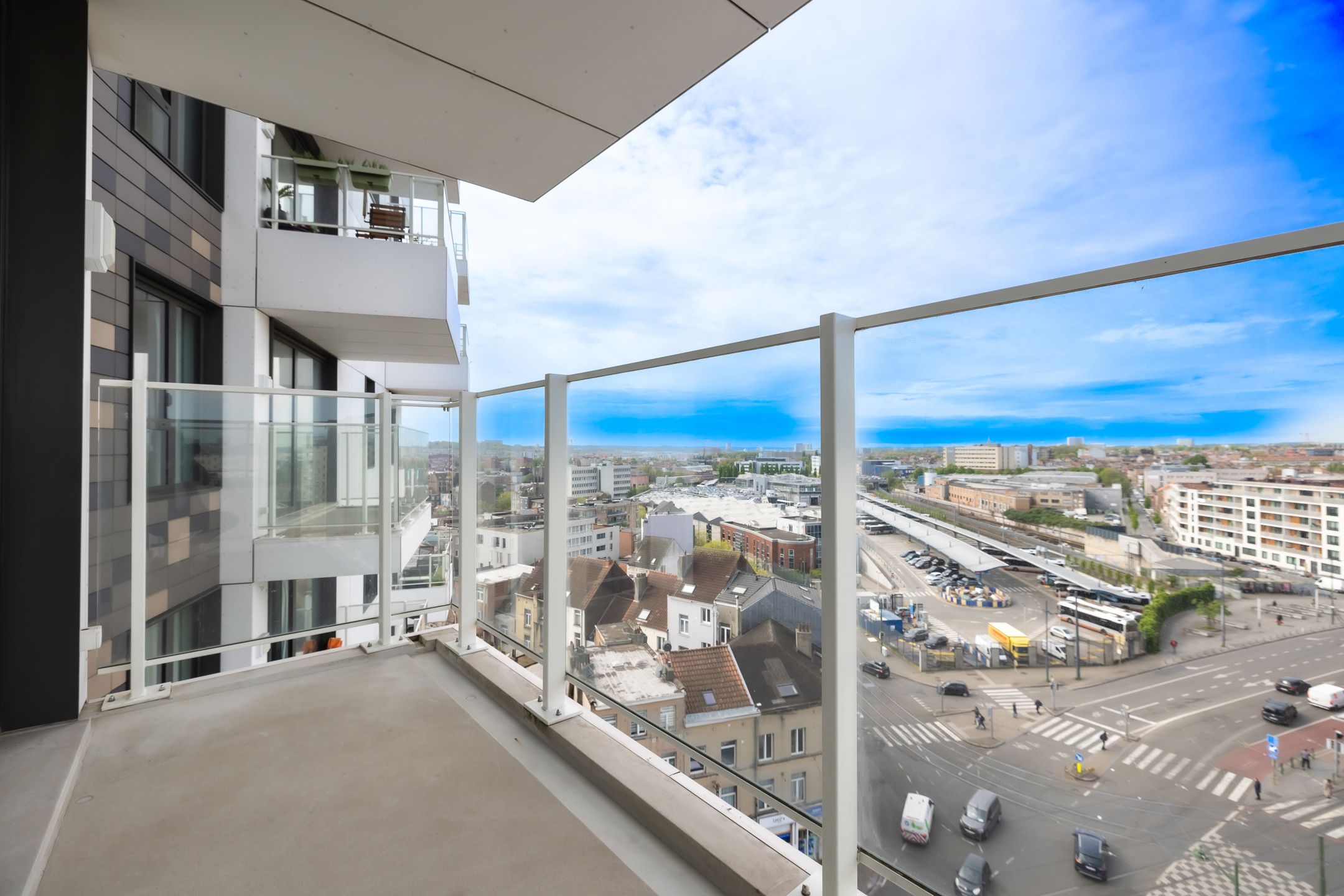 Perfect om te wonen of te investeren! foto 7