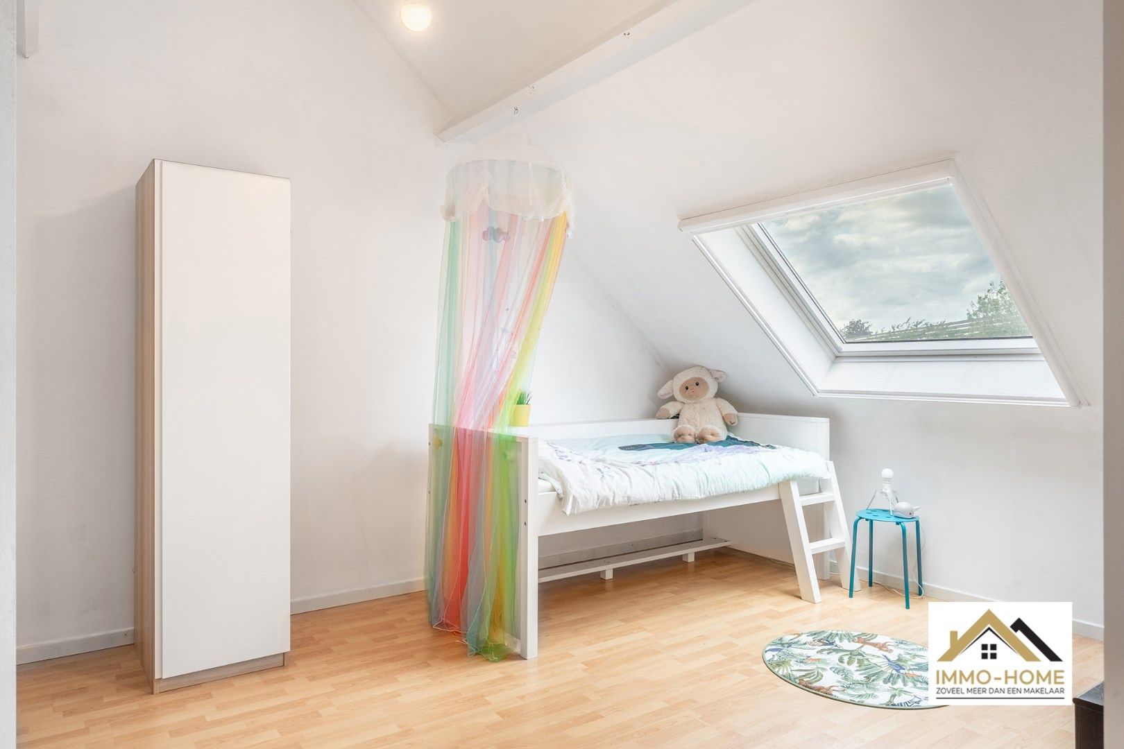 Instapklare halfopen bebouwing in groene omgeving foto 15