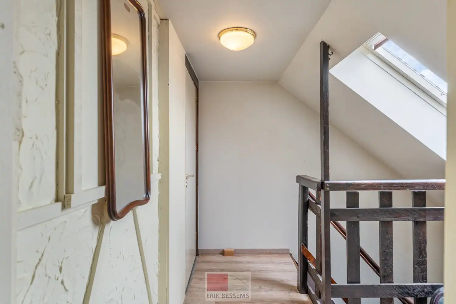 Unieke te renoveren investeringsopportuniteit met 7 mogelijke wooneenheden (huidige toestand niet vergund!), grenzend aan zowel de Millerdries als de Van Den Boschstraat in Riemst. foto 16