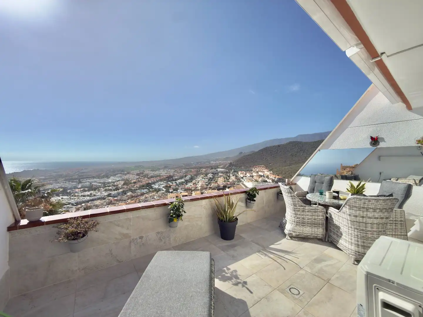 Appartement met panoramisch uitzicht op zee te Costa Adeje foto 3