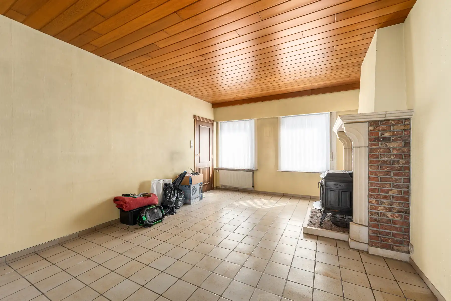 Ruime rijwoning in het stadscentrum foto 8