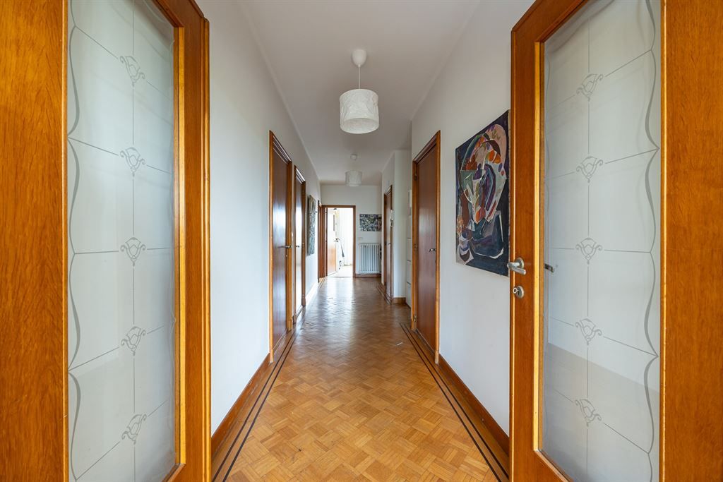 Lichtrijk appartement met ruime leefruimte foto 6