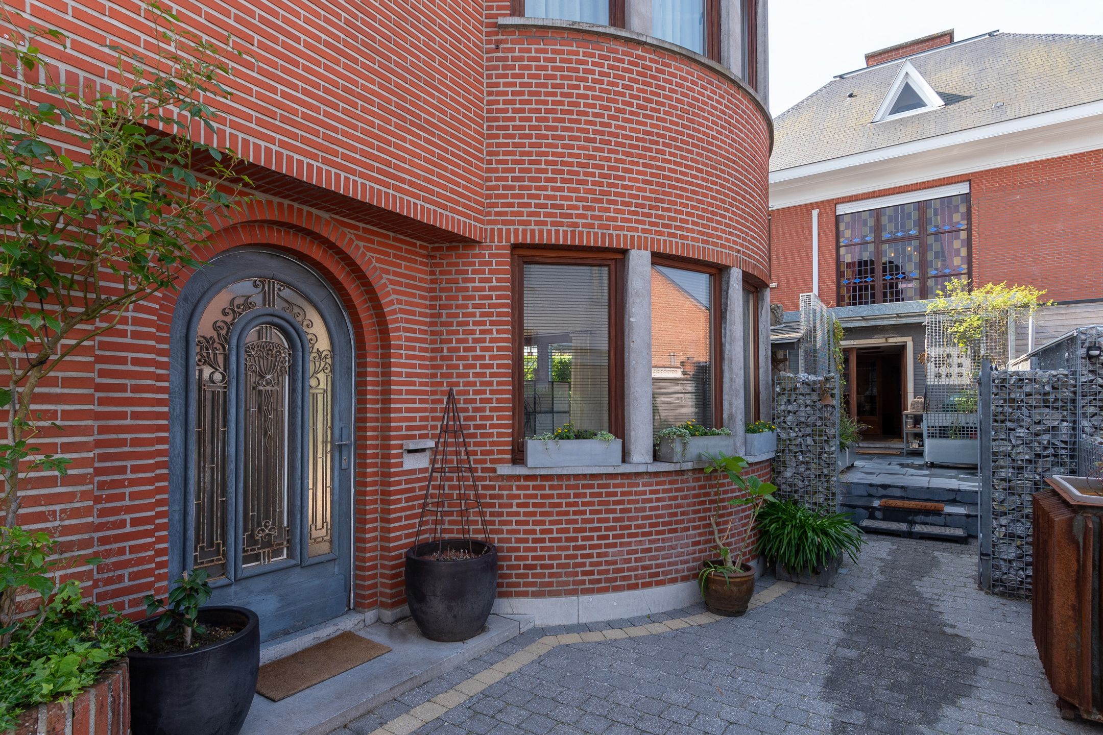 Meesterwoning met zorgflat, loft, burelen en opslag foto 57